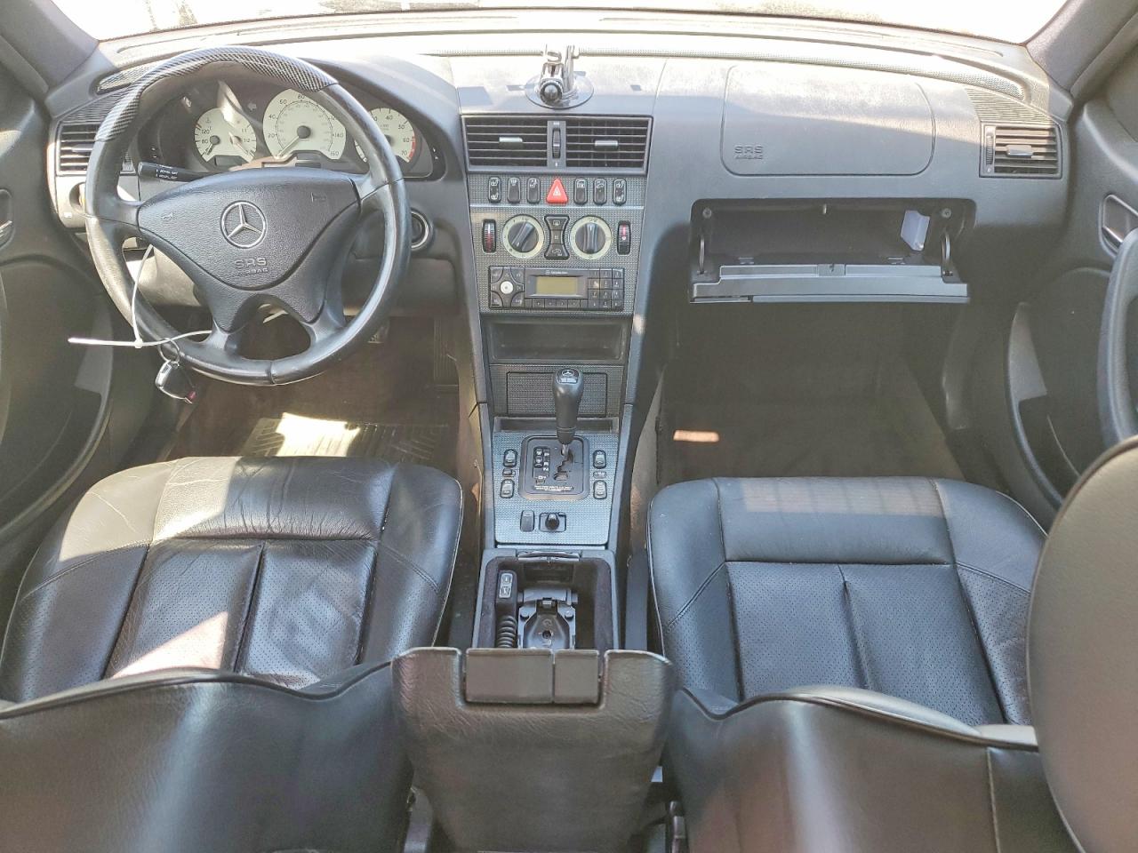 2000 Mercedes-benz C 230 Silver vin: WDBHA24G6YA829727