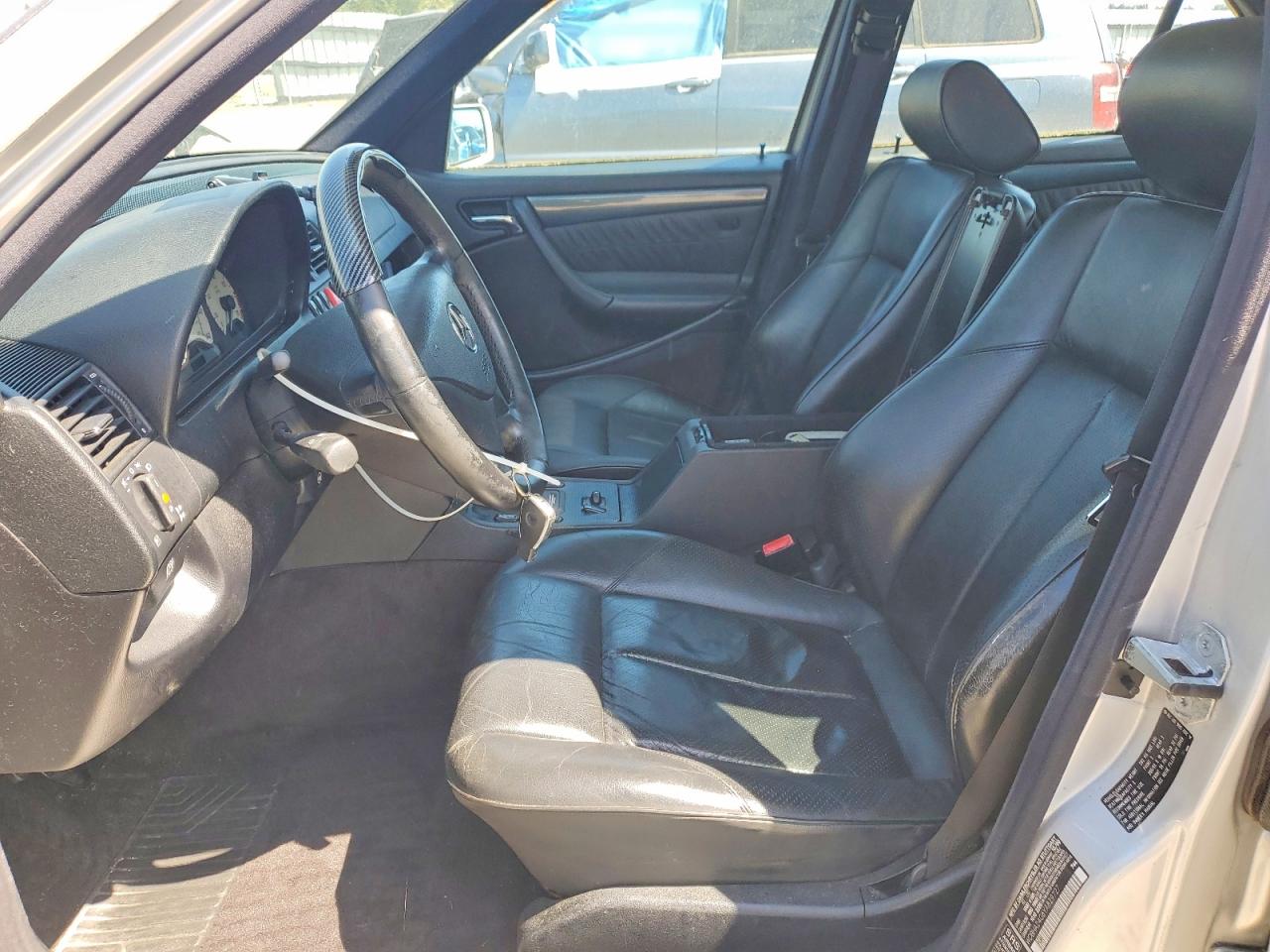 2000 Mercedes-benz C 230 Silver vin: WDBHA24G6YA829727
