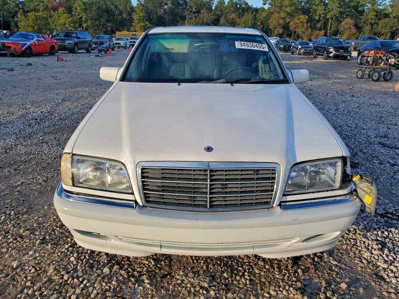 1999 Mercedes-benz C 230 Белый vin: WDBHA24G7XA680016
