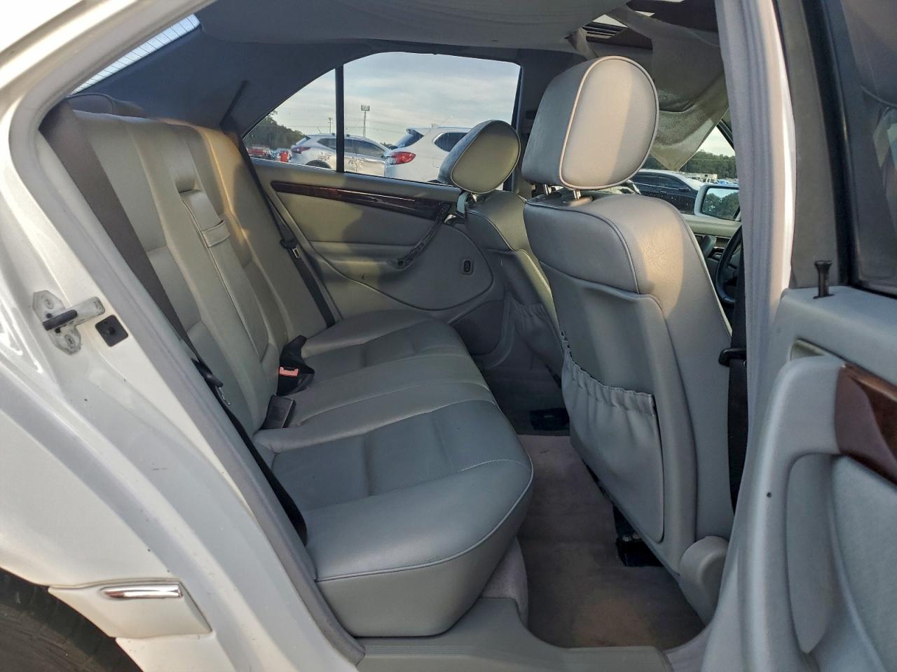 1999 Mercedes-benz C 230 Белый vin: WDBHA24G7XA680016