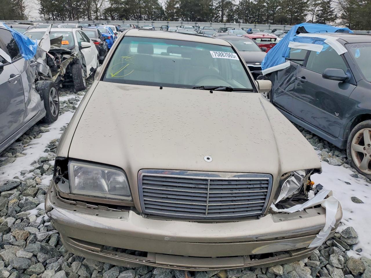 1999 Mercedes-benz C 230 Золотой vin: WDBHA24G7XA746712