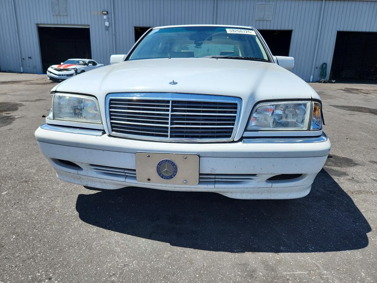 1999 Mercedes-benz C 230 White vin: WDBHA24G7XA801482