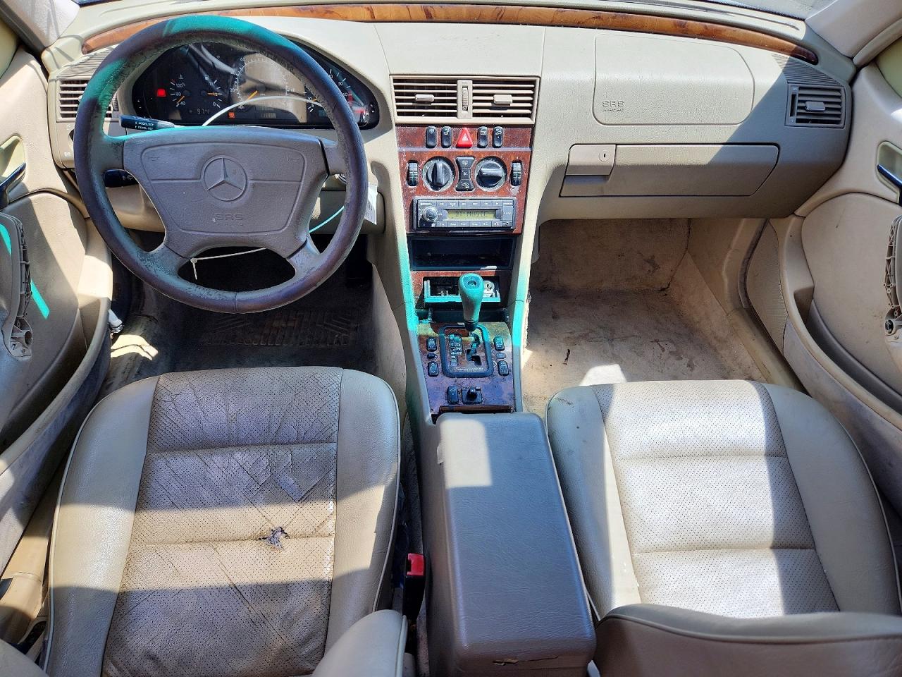 1999 Mercedes-benz C 230 White vin: WDBHA24G7XA801482