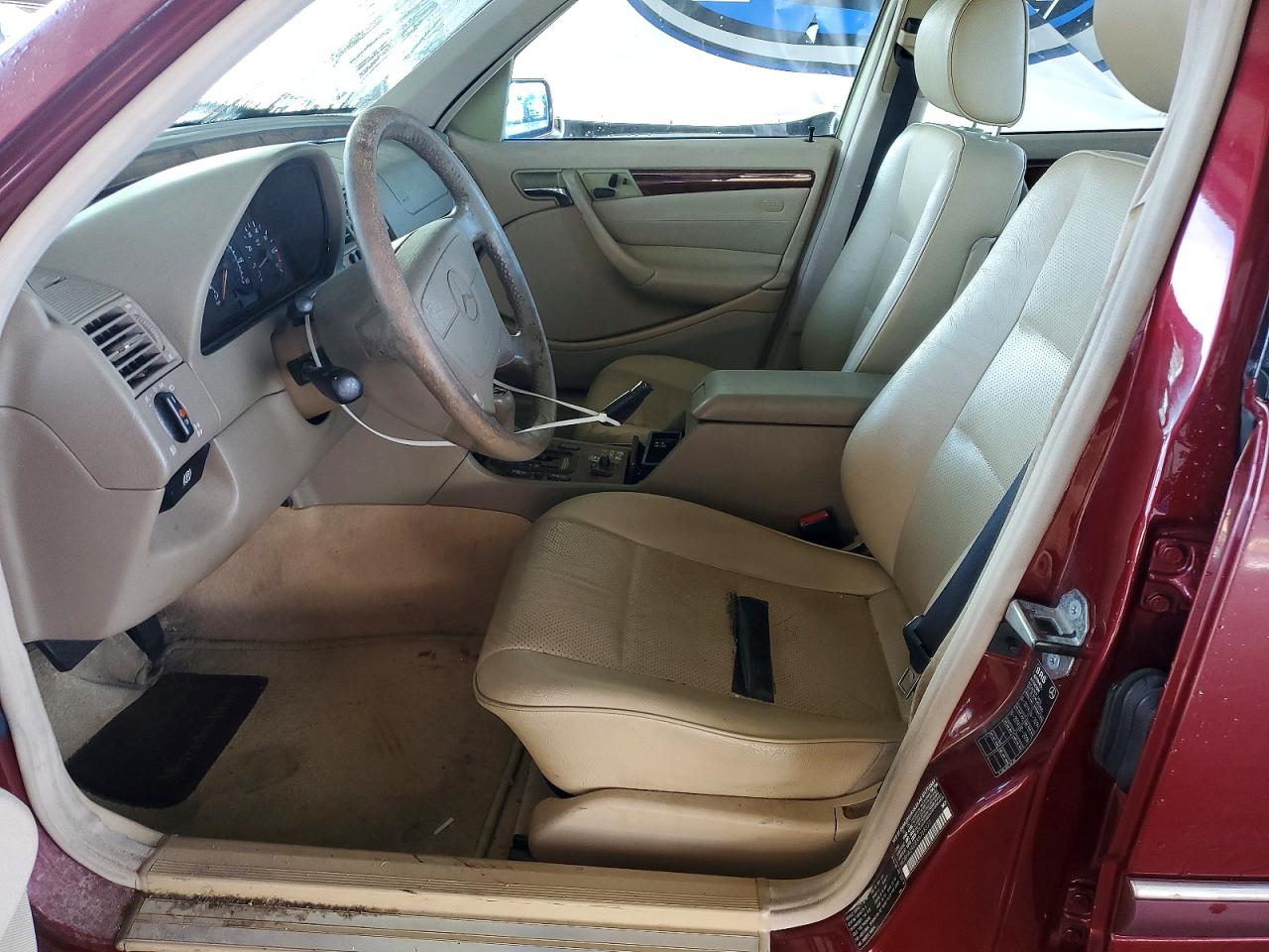 1999 Mercedes-benz C 230 Красный vin: WDBHA24G8XA768377