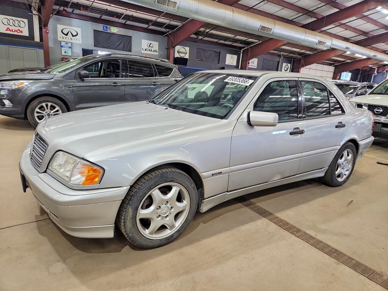 2000 Mercedes-benz C 230 Silver vin: WDBHA24G8YA859909
