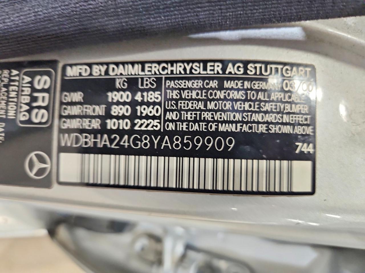 2000 Mercedes-benz C 230 Silver vin: WDBHA24G8YA859909