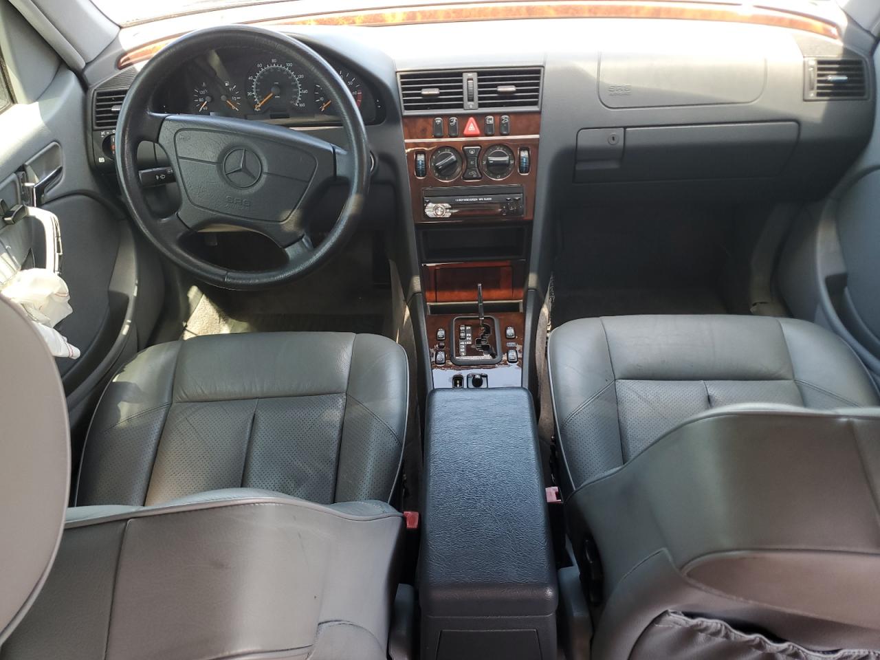 1999 Mercedes-benz C 230 Black vin: WDBHA24G9XA685508
