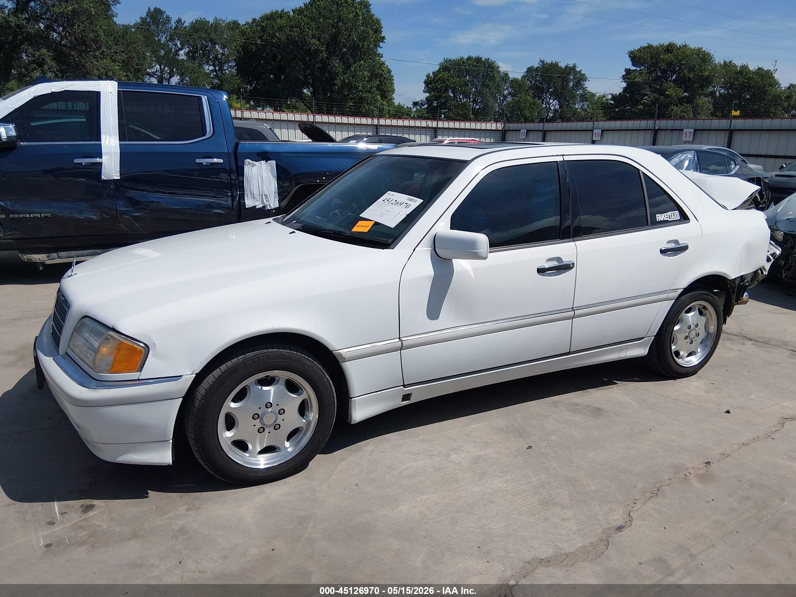 1999 Mercedes-benz C 230 Kompressor White vin: WDBHA24G9XA705823
