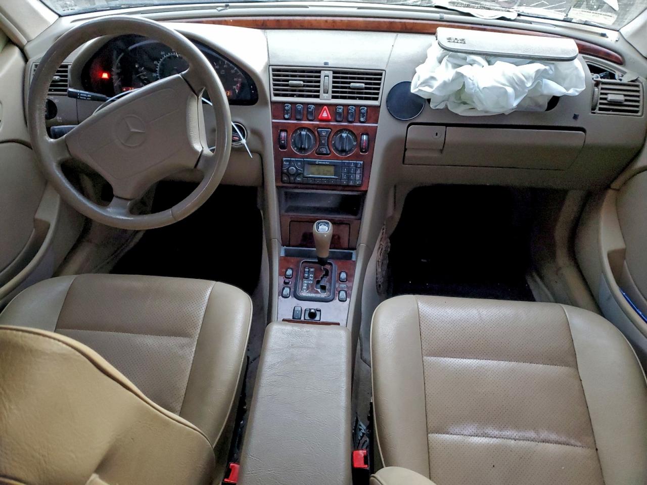 1999 Mercedes-benz C 230 Gold vin: WDBHA24G9XA754603