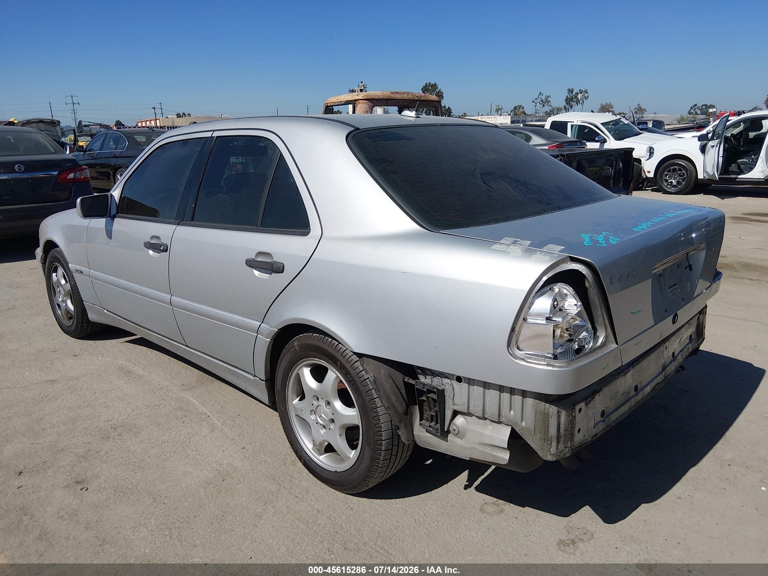 2000 Mercedes-benz C 230 Kompressor Silver vin: WDBHA24GXYA834042