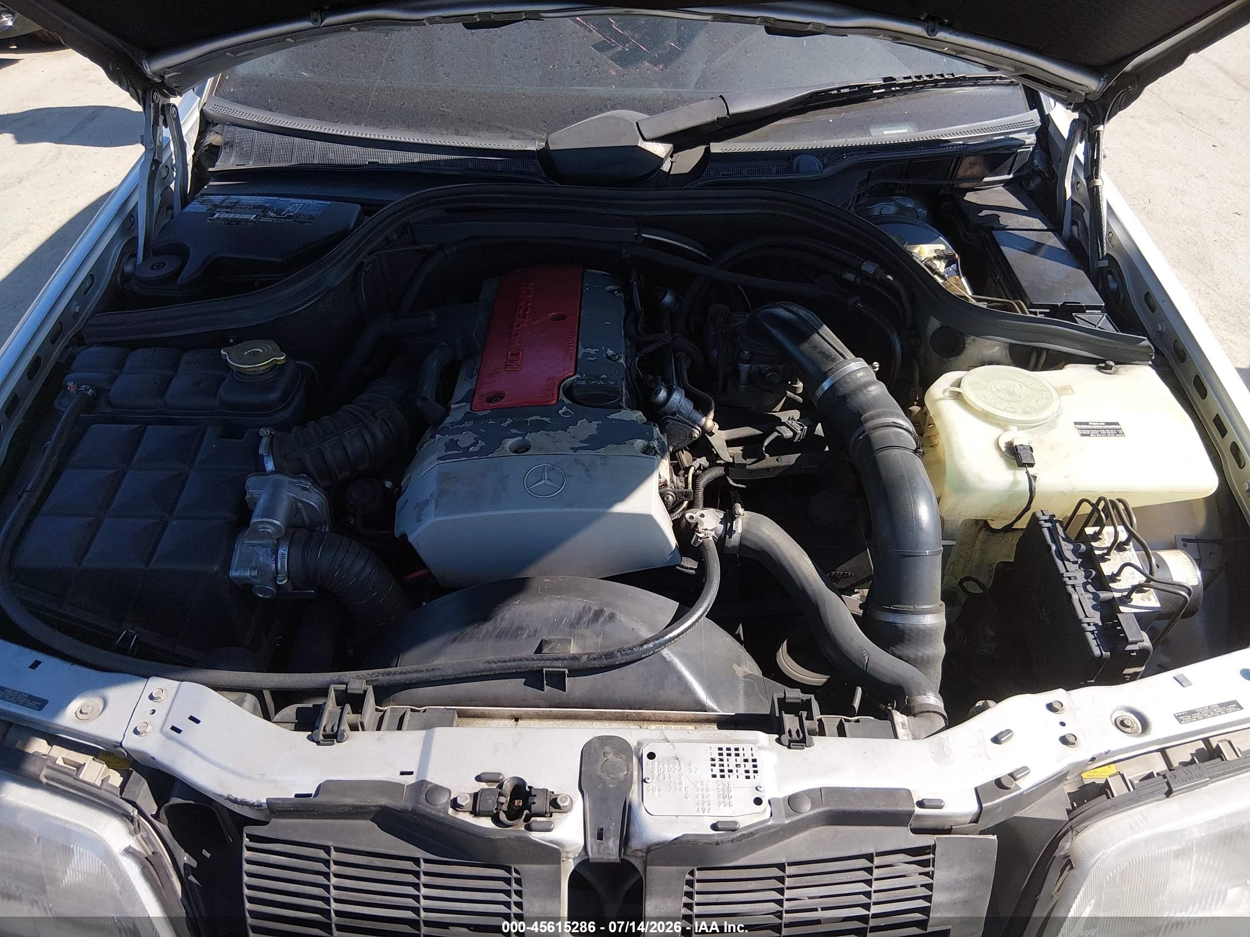 2000 Mercedes-benz C 230 Kompressor Silver vin: WDBHA24GXYA834042