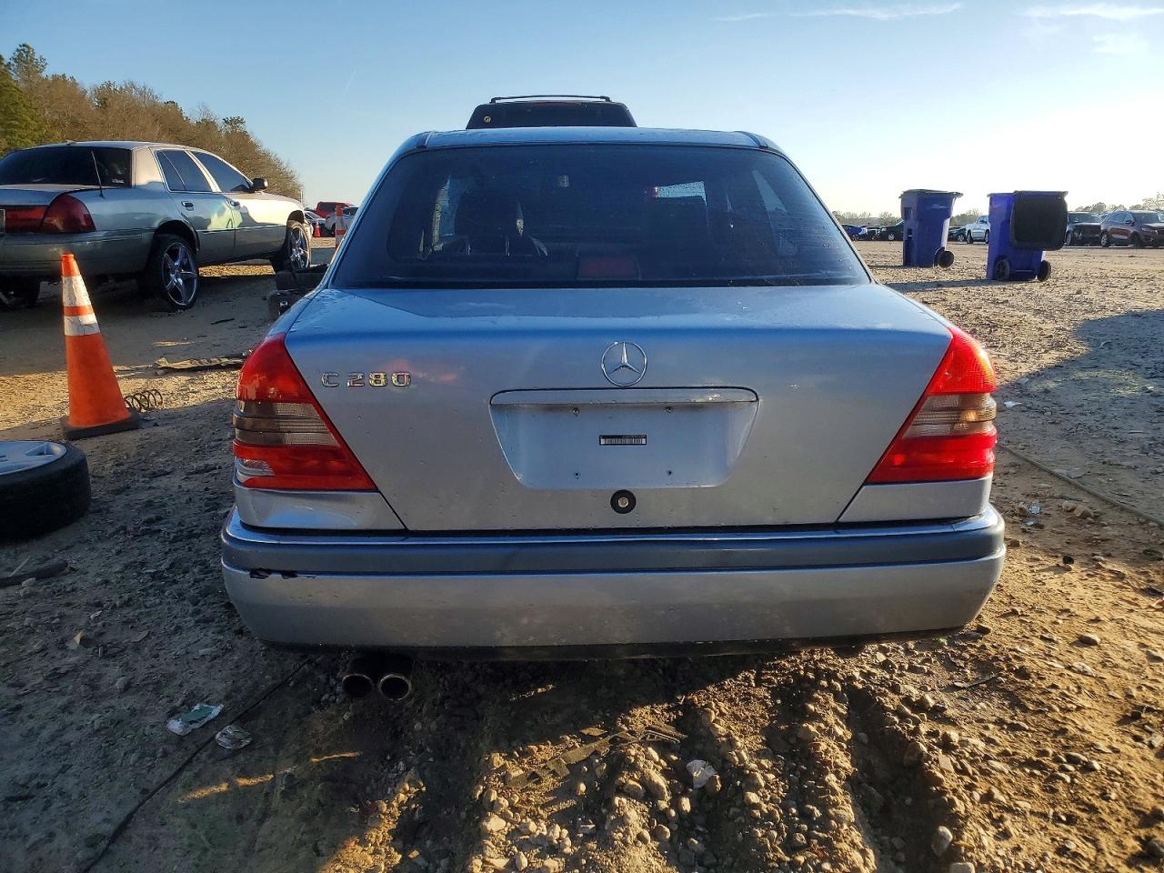1994 Mercedes-benz C 280 Blue vin: WDBHA28E1RF065895