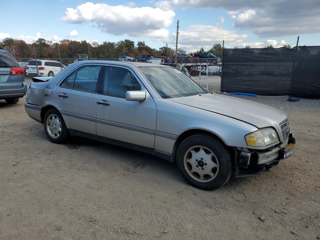 1994 Mercedes-benz C 280 Silver vin: WDBHA28E4RF011667