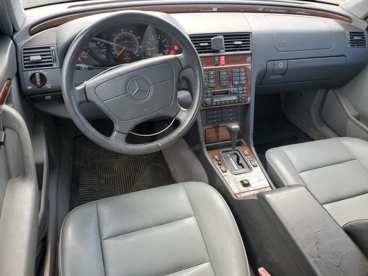 1994 Mercedes-benz C 280 Silver vin: WDBHA28E4RF011667