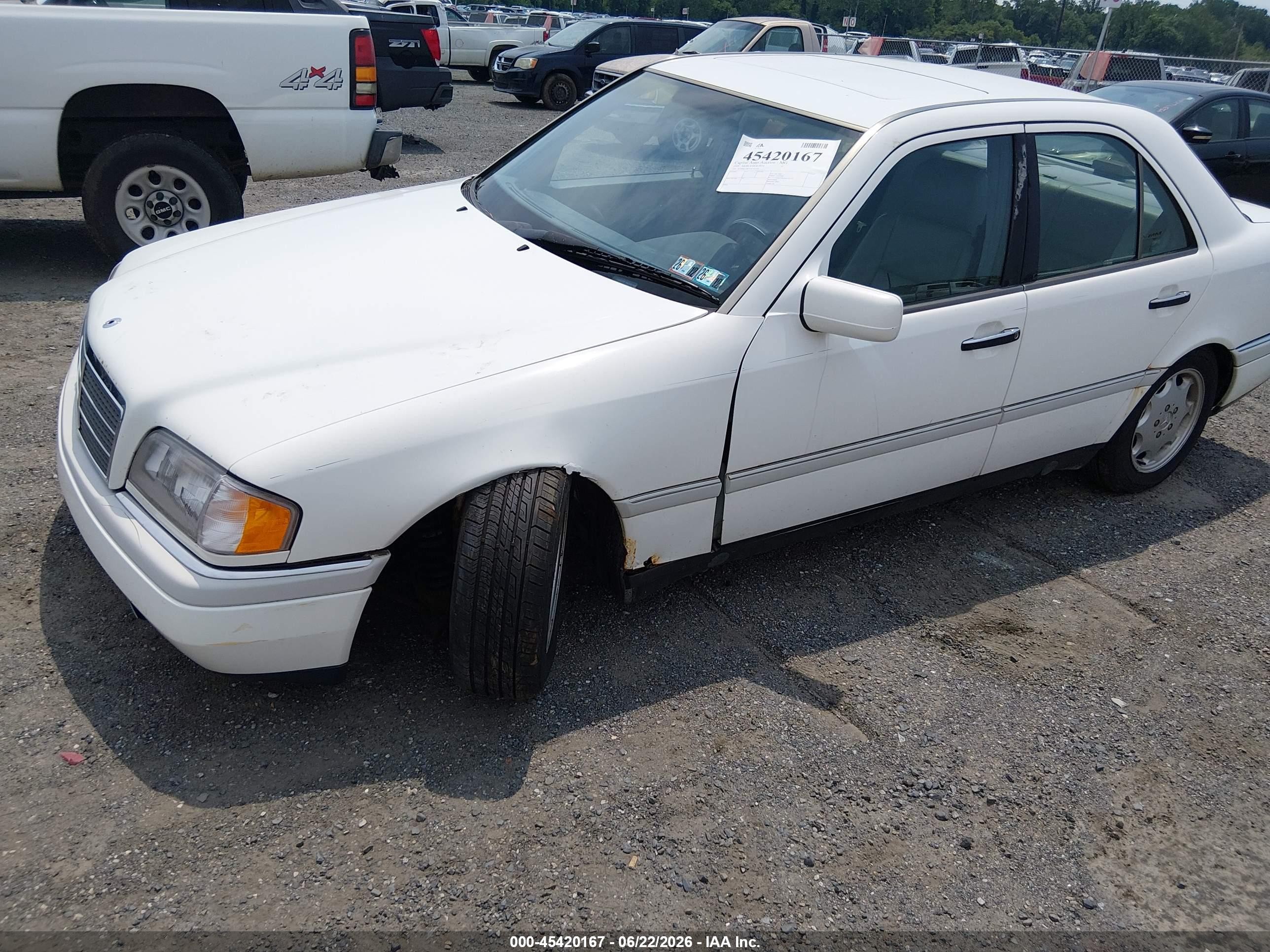1995 Mercedes-benz C 280 White vin: WDBHA28E5SF145206