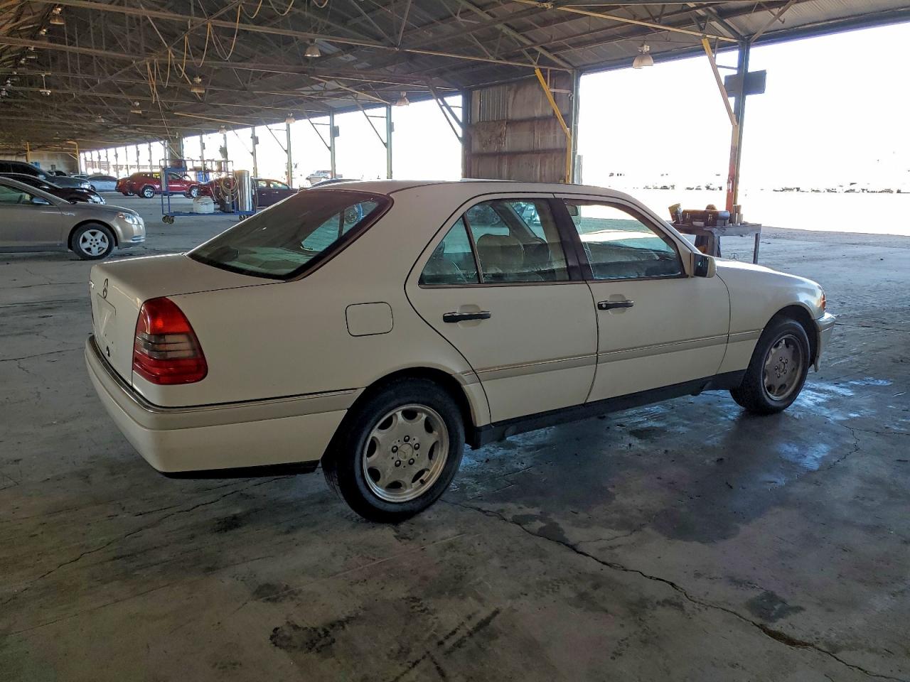 1994 Mercedes-benz C 280 White vin: WDBHA28E6RF098536