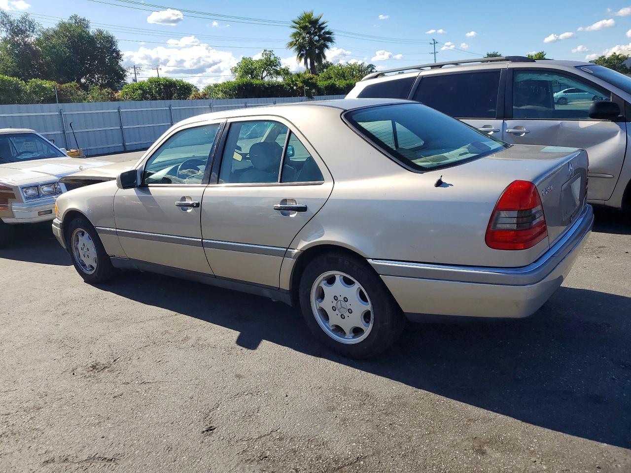 1996 Mercedes-benz C 280 Cream vin: WDBHA28E7TF333825