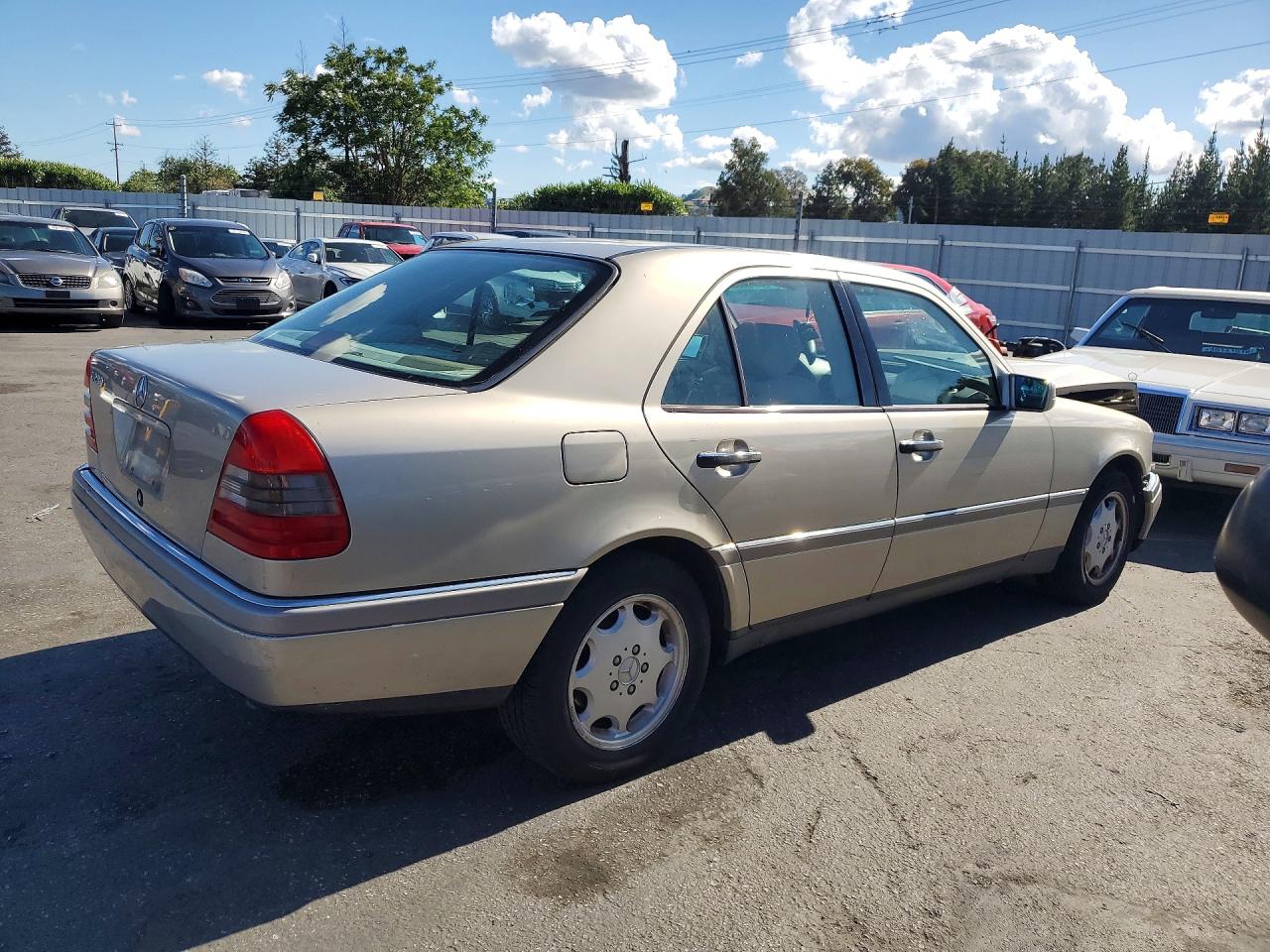 1996 Mercedes-benz C 280 Cream vin: WDBHA28E7TF333825
