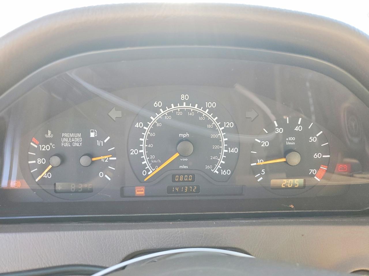 1996 Mercedes-benz C 280 Cream vin: WDBHA28E7TF333825