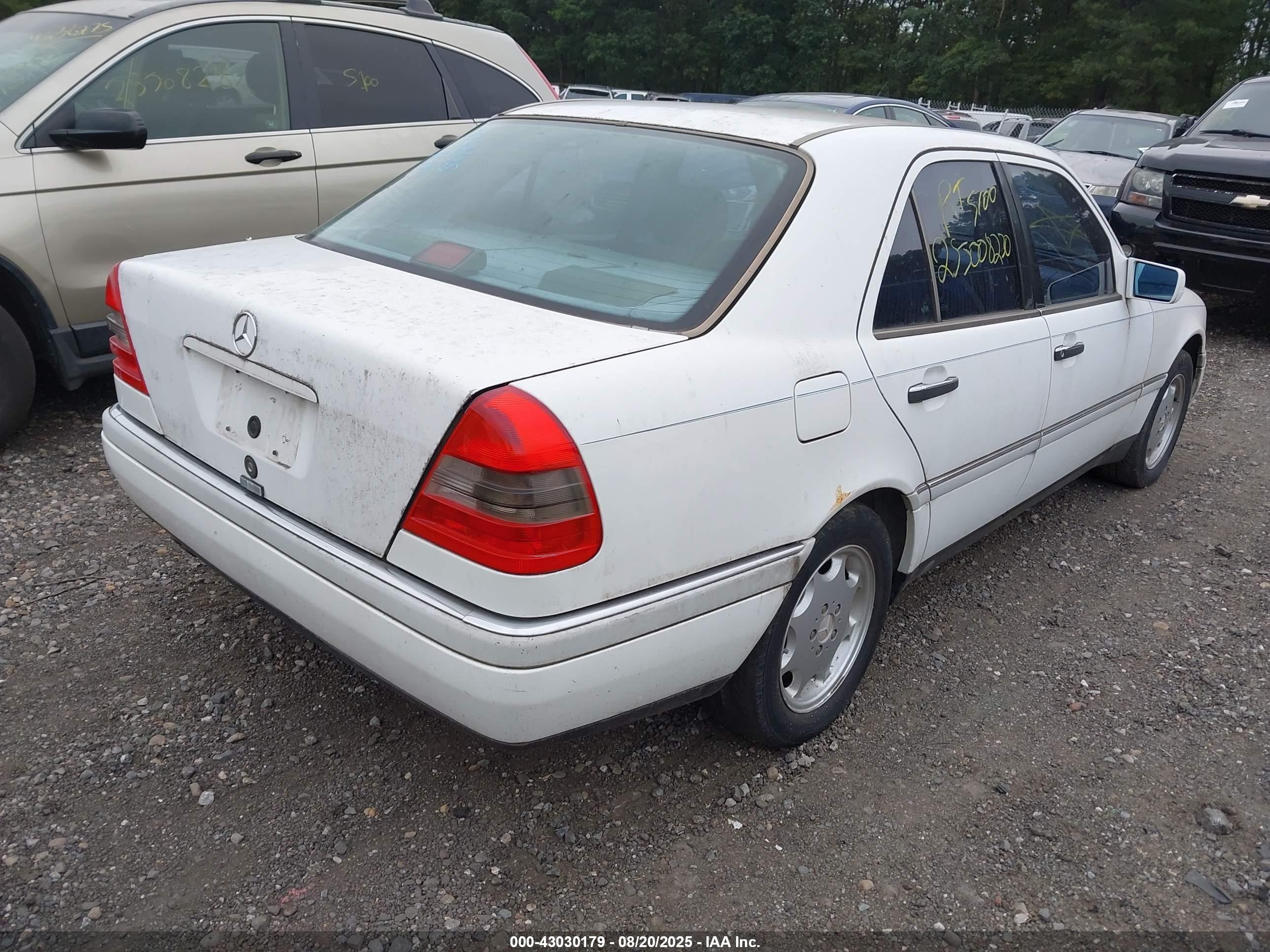 1994 Mercedes-benz C 280 White vin: WDBHA28E8RF014782