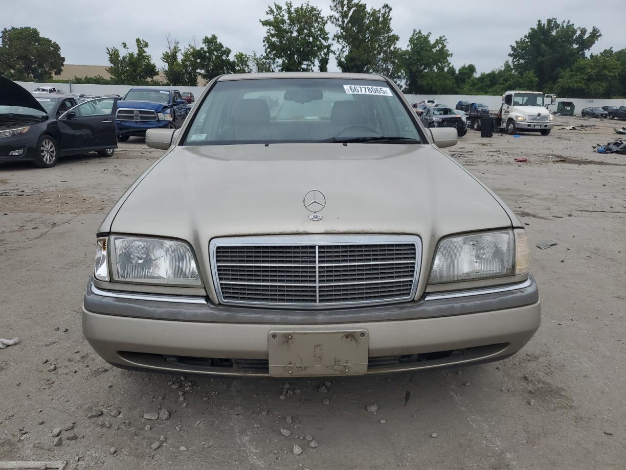 1996 Mercedes-benz C 280 Tan vin: WDBHA28E8TF459045