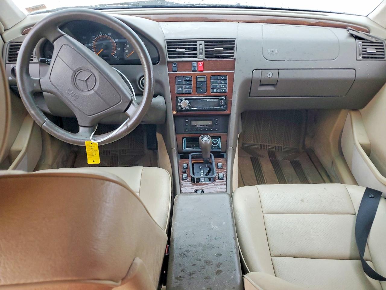 1995 Mercedes-benz C 280 Черный vin: WDBHA28E9SF141594