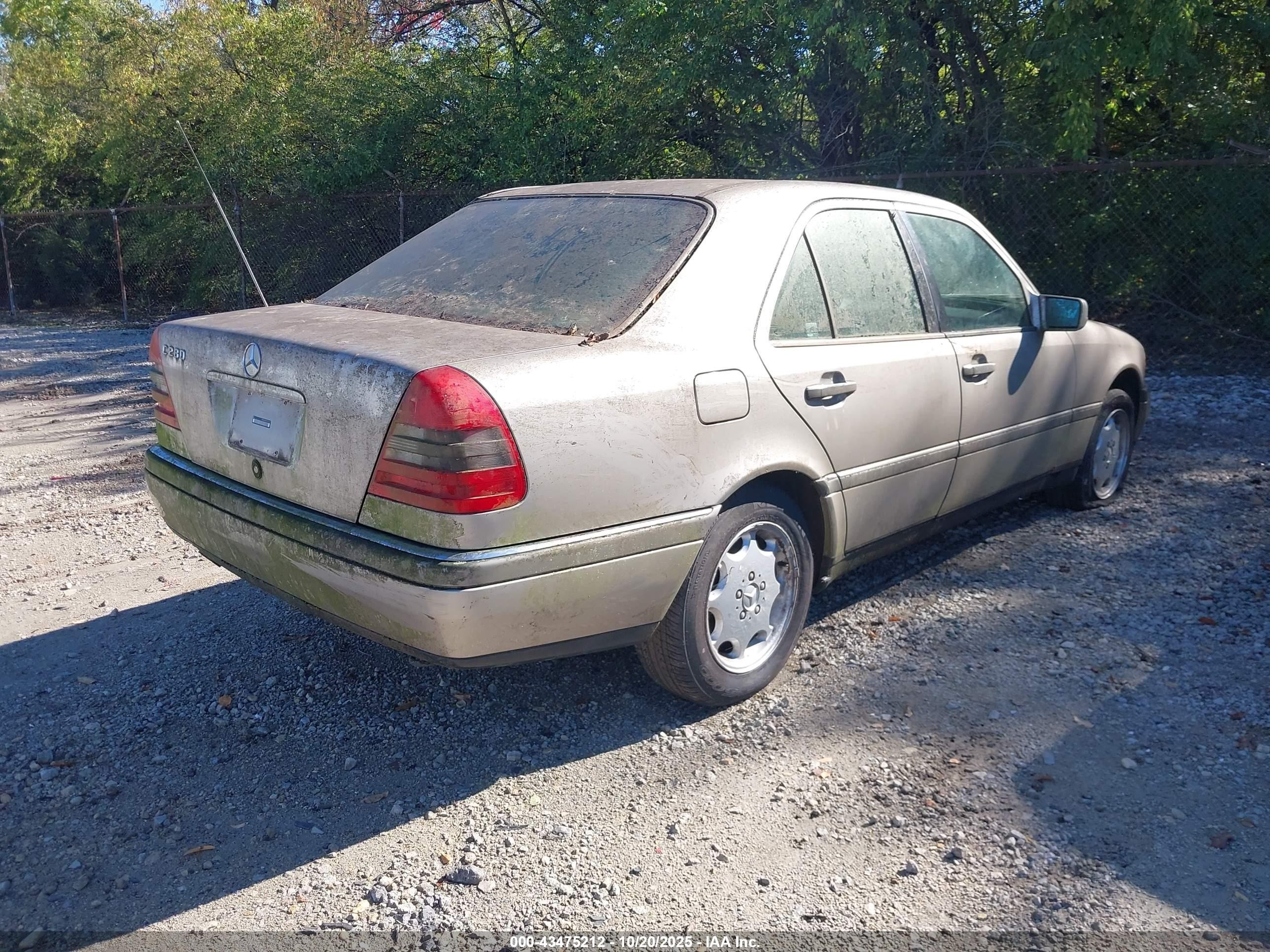 1996 Mercedes-benz C 280 Gold vin: WDBHA28E9TF311776