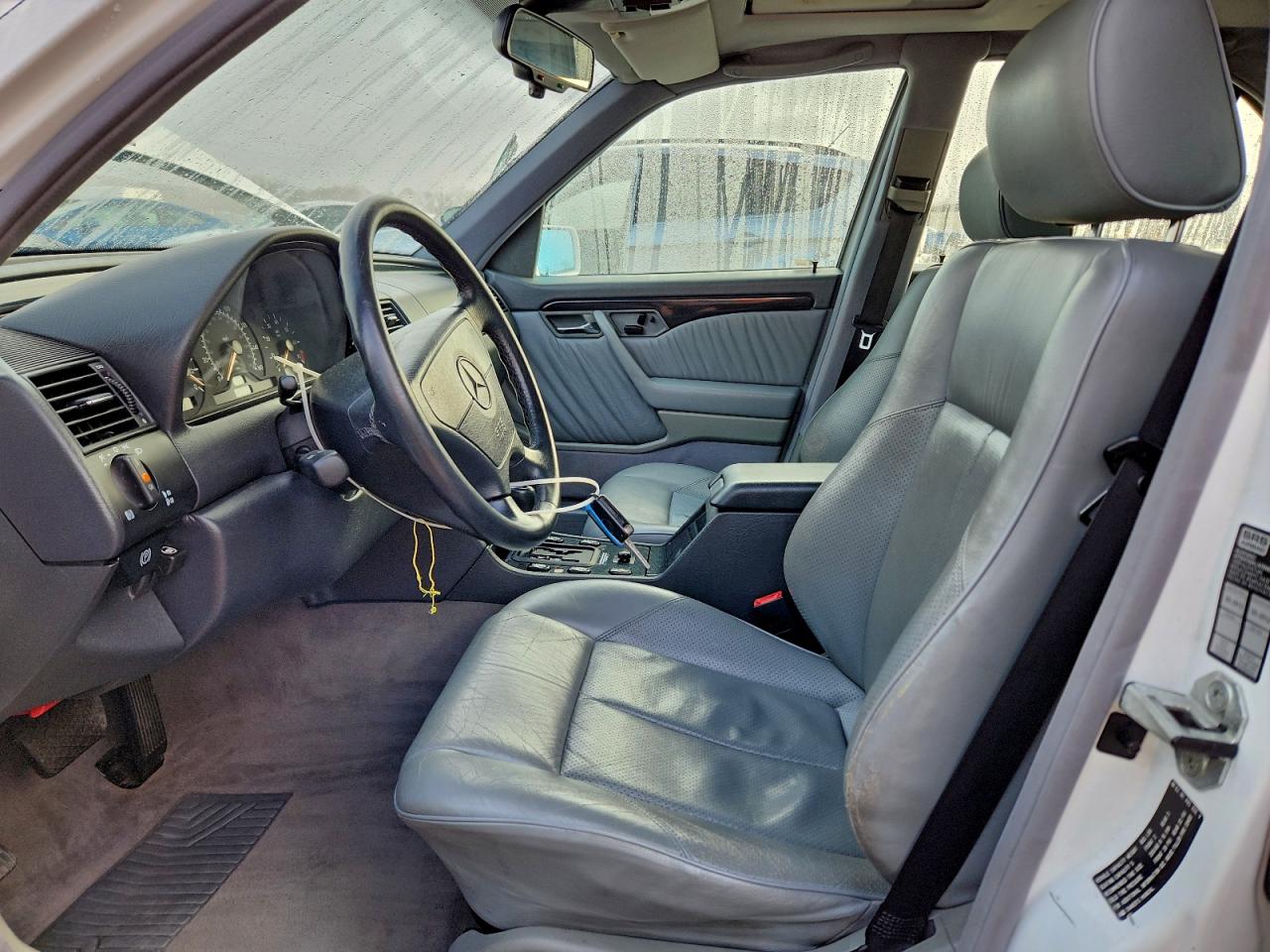 1997 Mercedes-benz C 280 Белый vin: WDBHA28E9VF575311