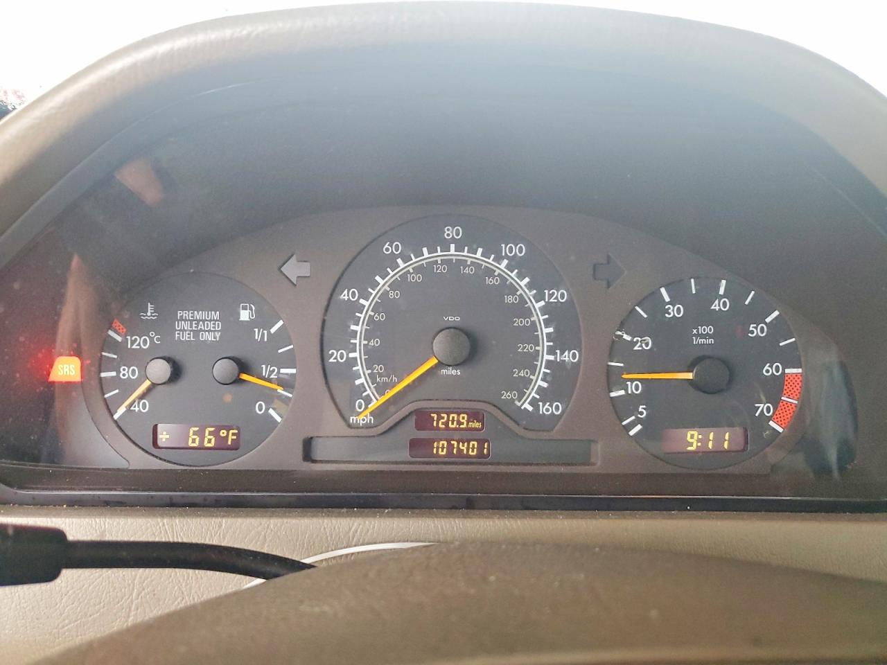 1998 Mercedes-benz C 280 Silver vin: WDBHA29G2WA618286