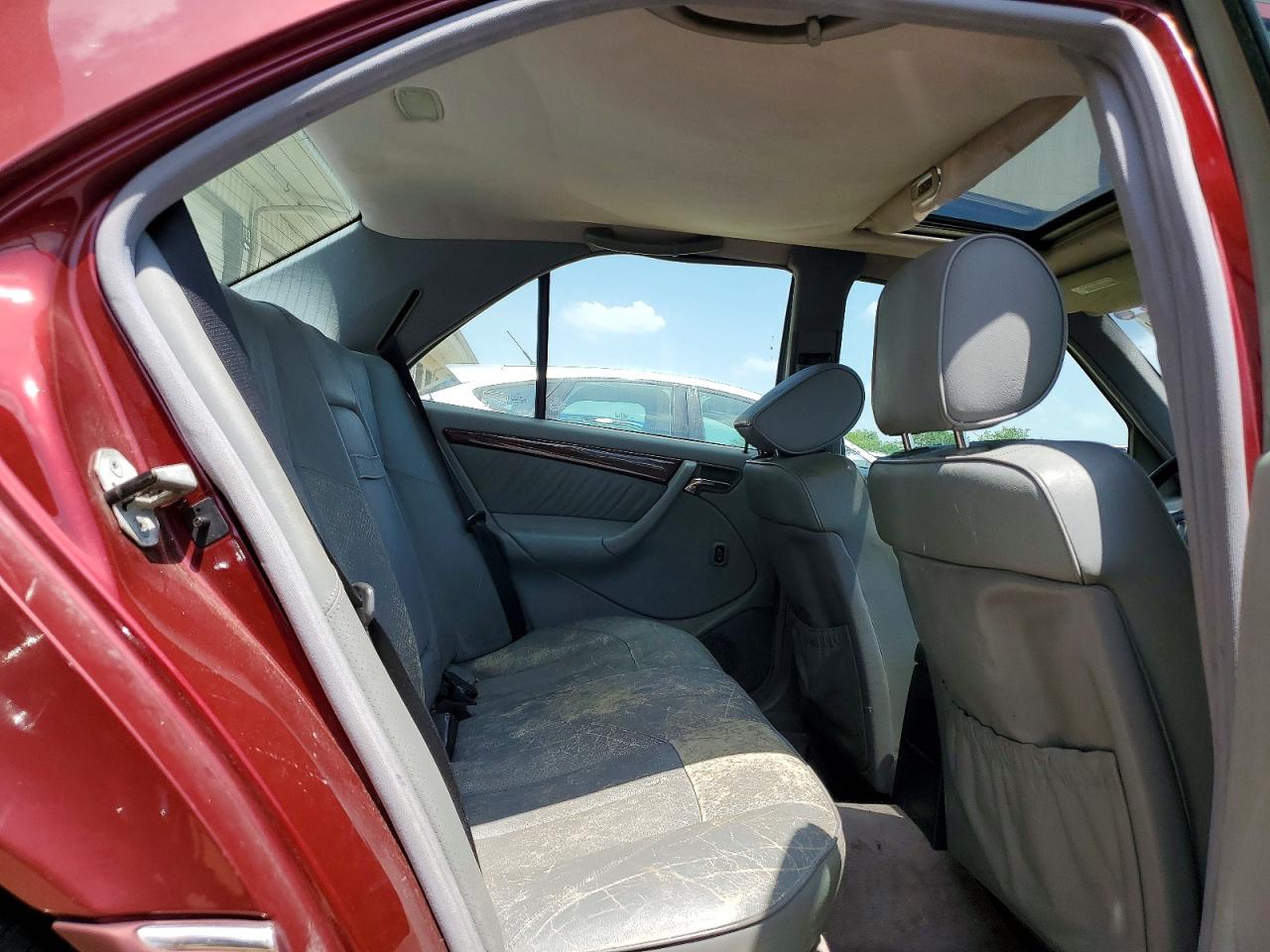 2000 Mercedes-benz C 280 Red vin: WDBHA29G2YA820015