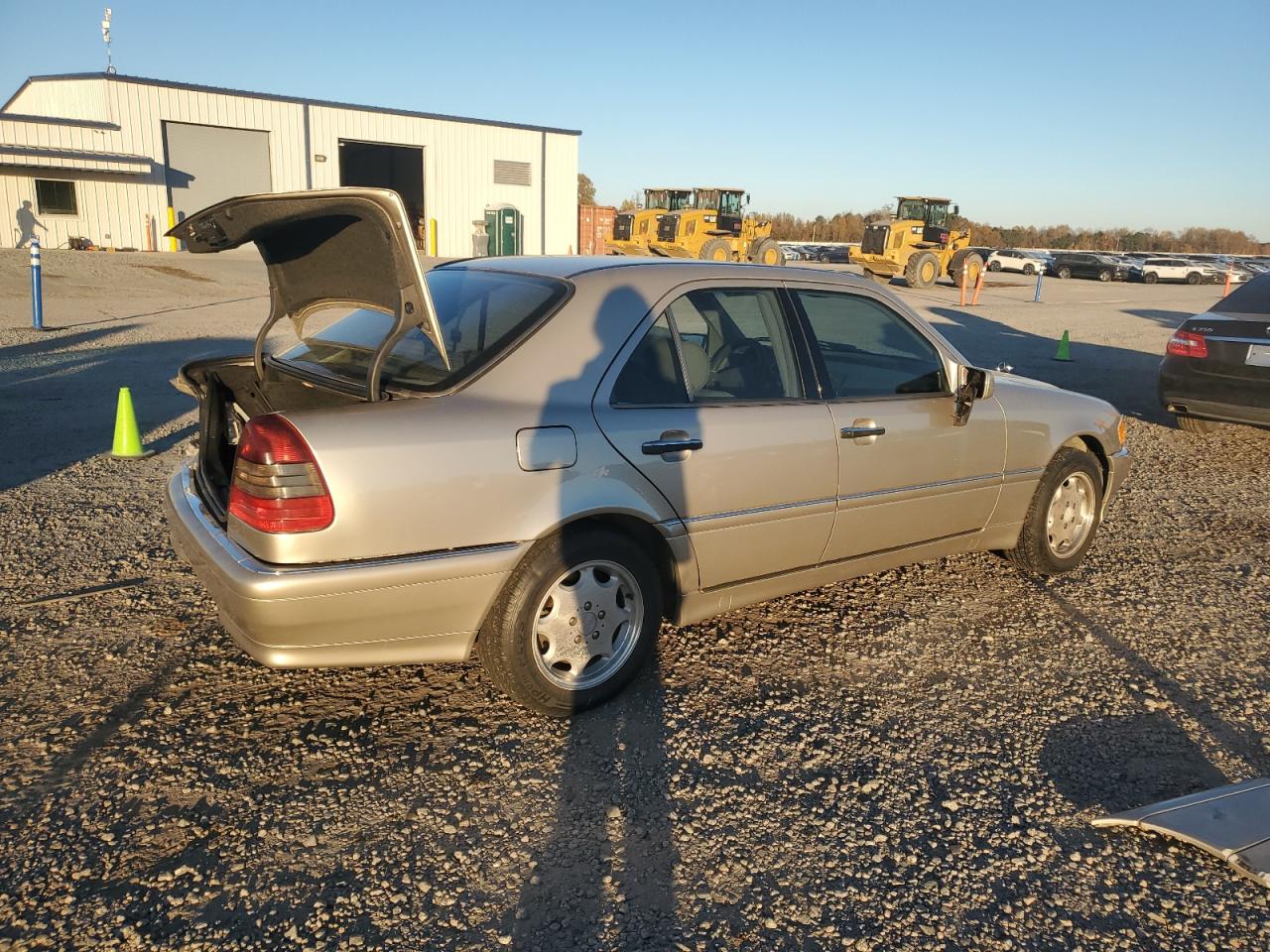 1998 Mercedes-benz C 280 Tan vin: WDBHA29G3WF717668