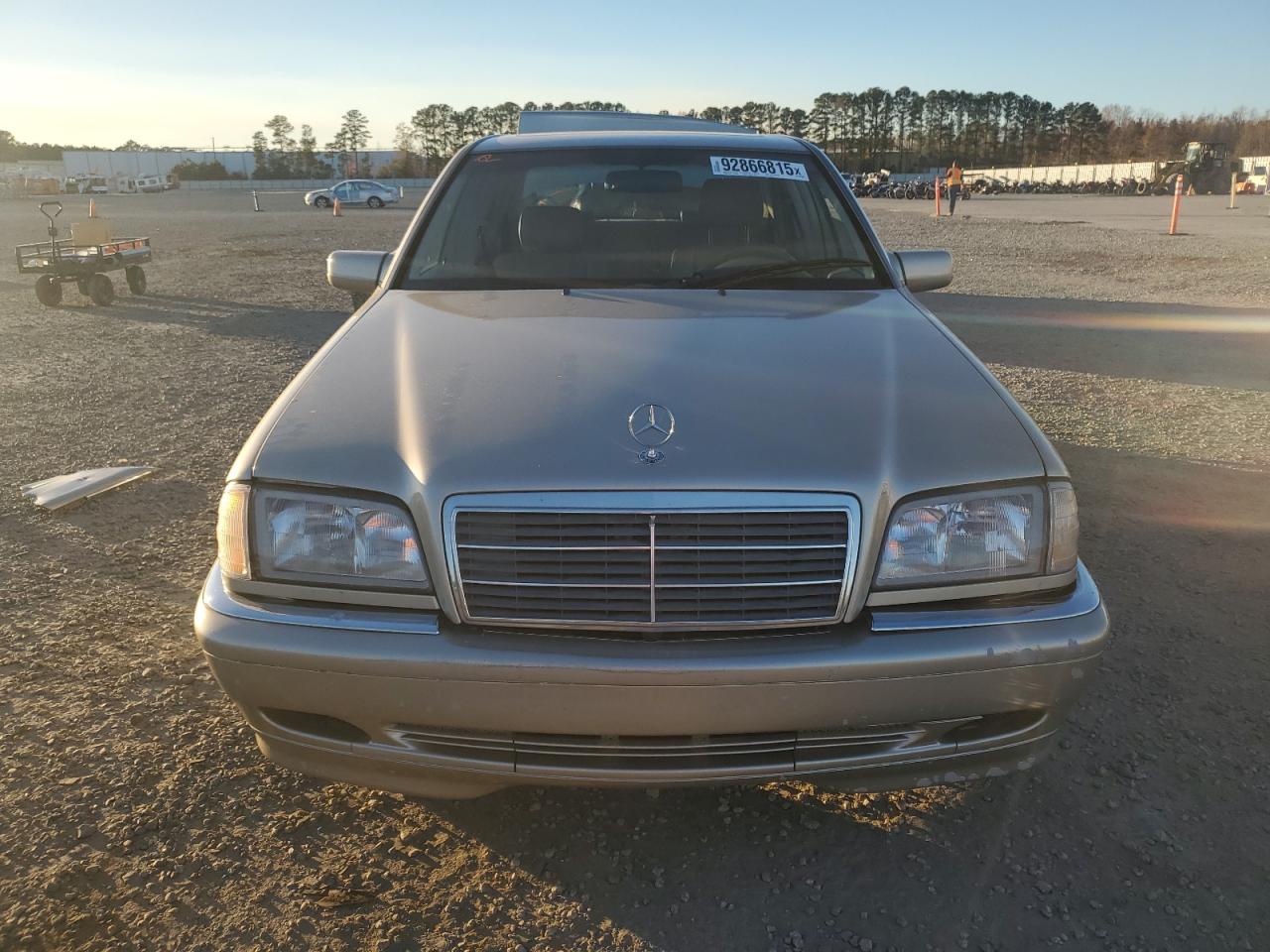 1998 Mercedes-benz C 280 Tan vin: WDBHA29G3WF717668