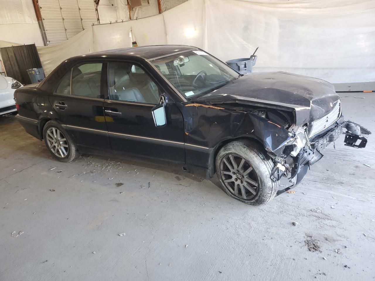 1999 Mercedes-benz C 280 Черный vin: WDBHA29G3XA709178