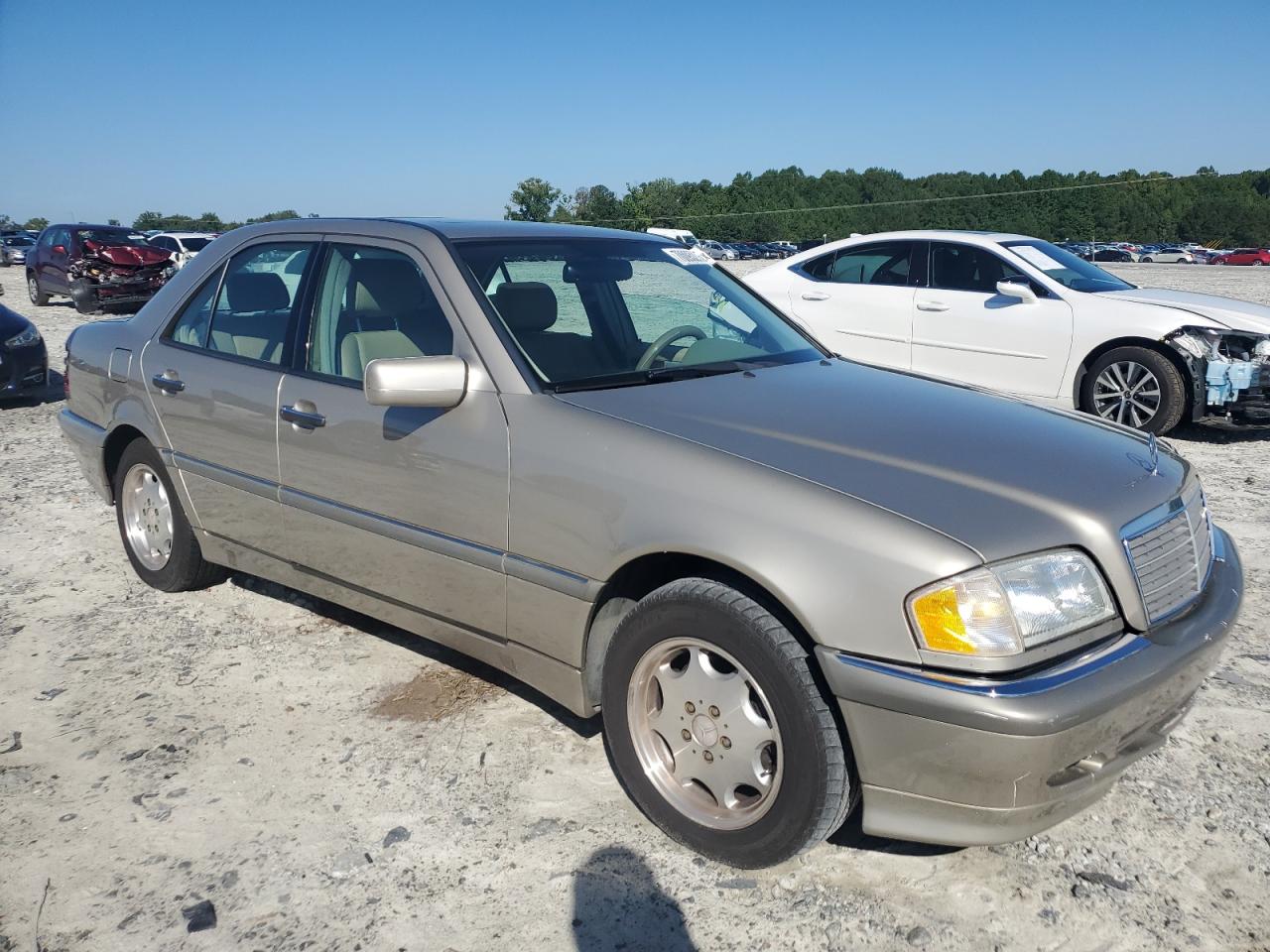 1999 Mercedes-benz C 280 Золотой vin: WDBHA29G3XA725154