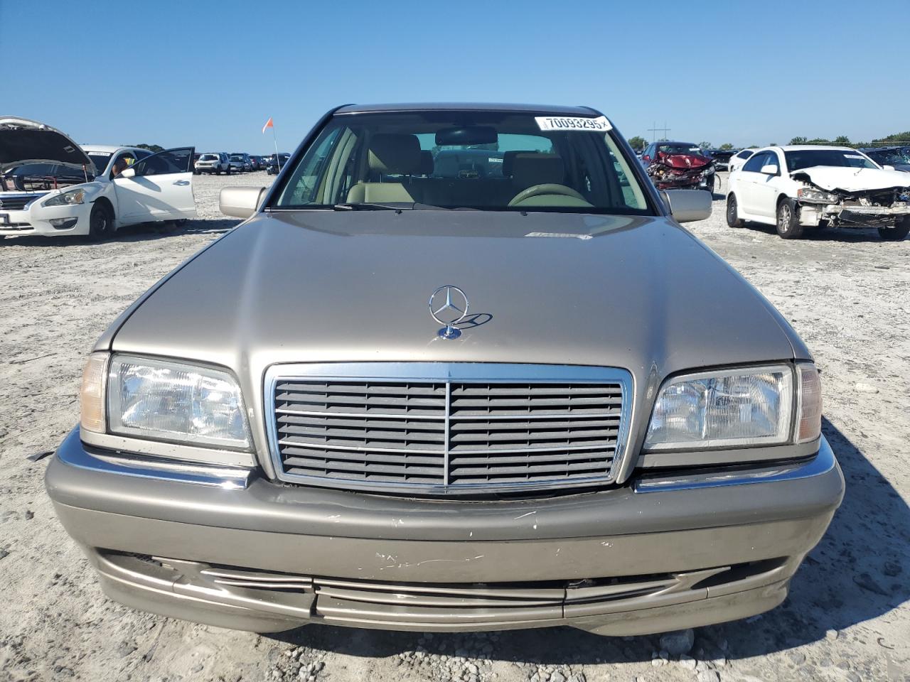 1999 Mercedes-benz C 280 Золотой vin: WDBHA29G3XA725154