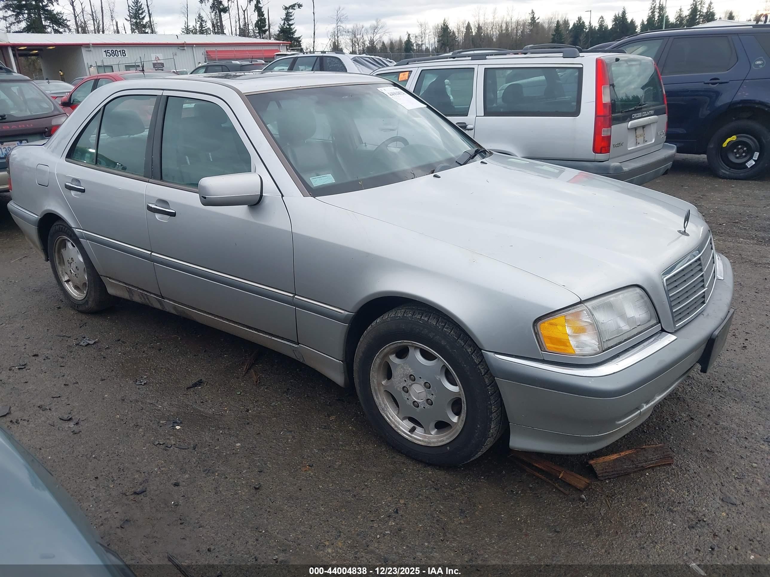 WDBHA29G4XA686820