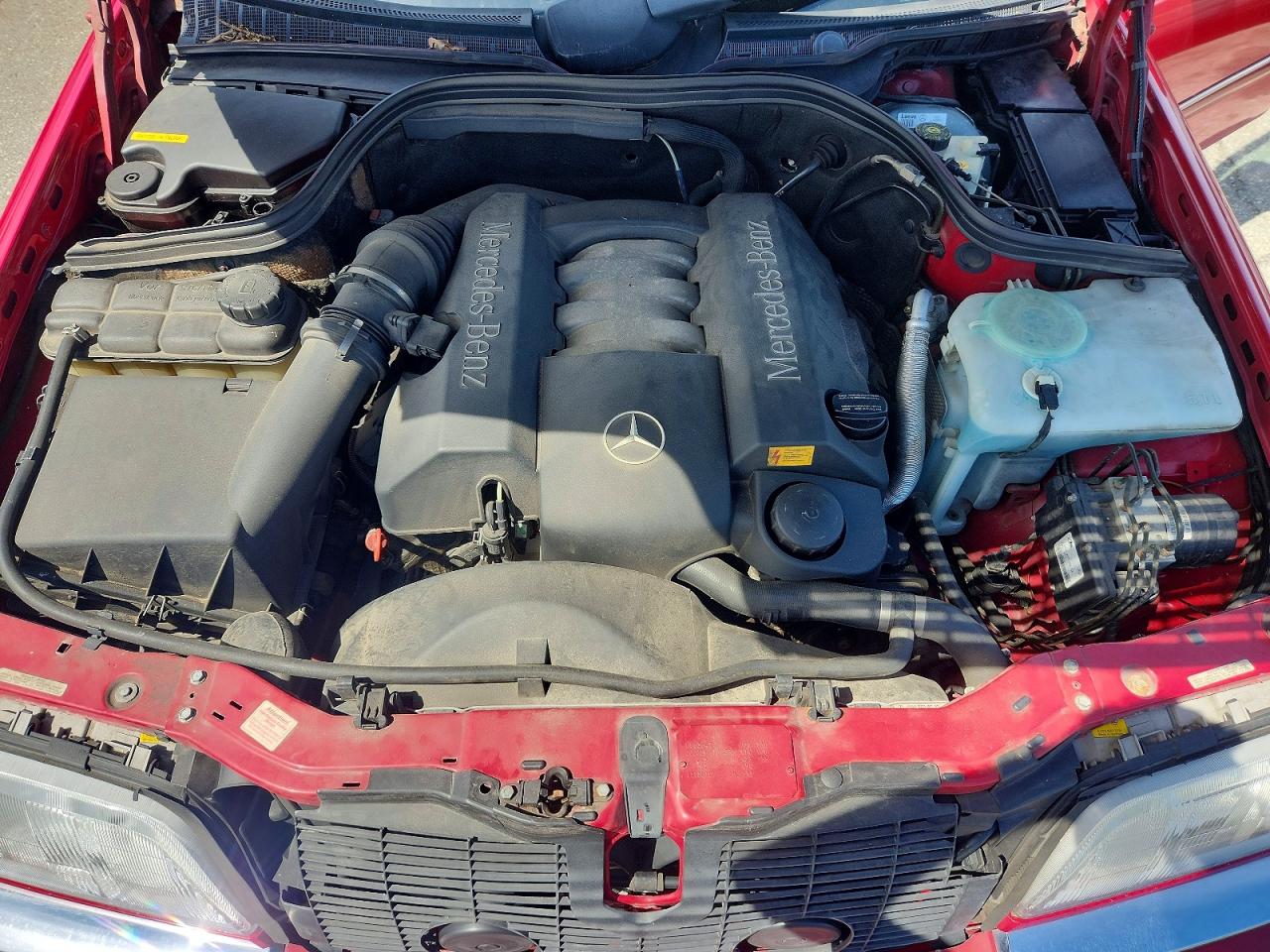 1998 Mercedes-benz C 280 Red vin: WDBHA29G5WF743768