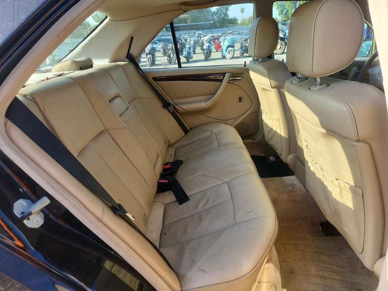 1999 Mercedes-benz C 280 Black vin: WDBHA29G6XA678640