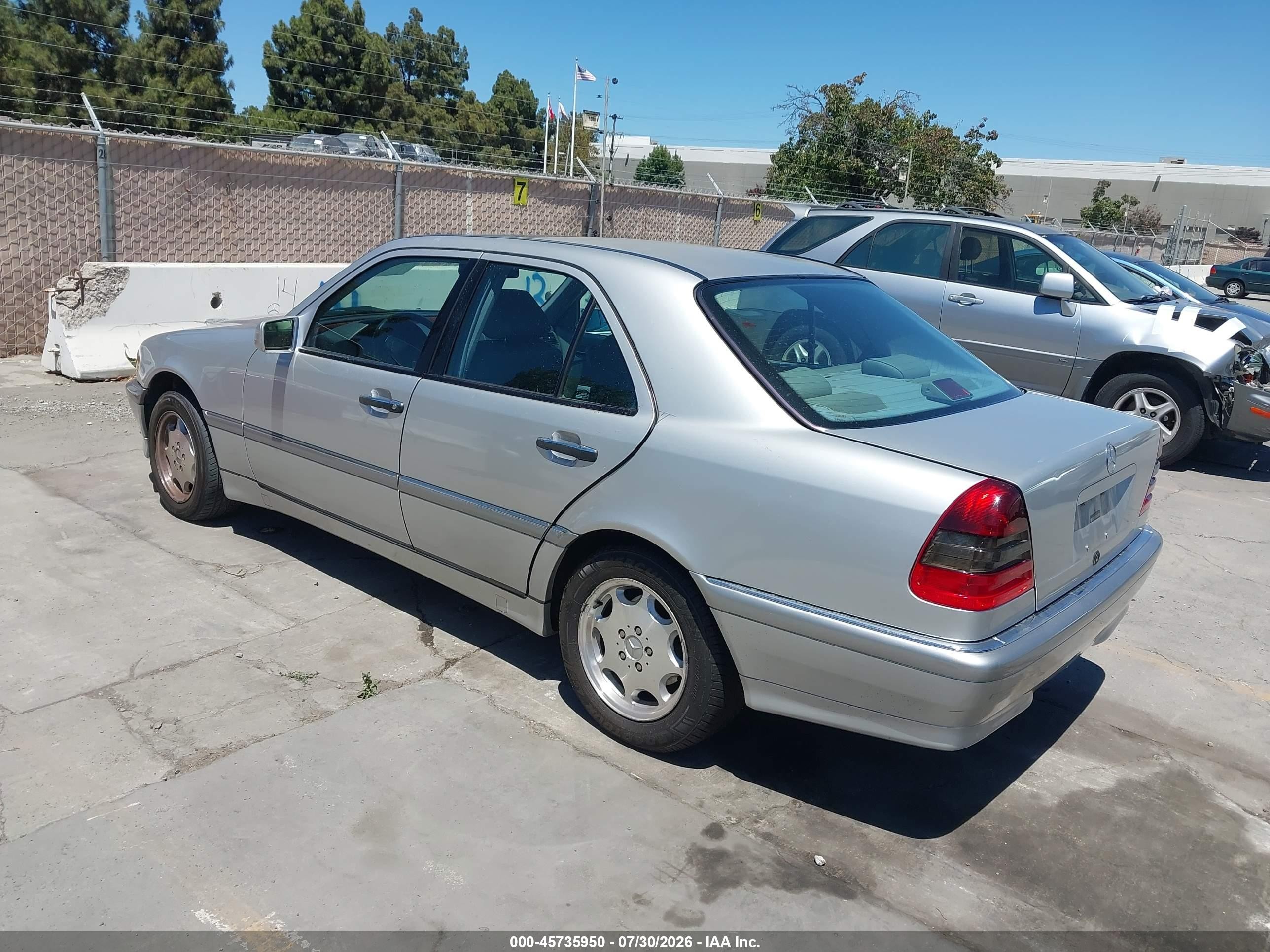 1999 Mercedes-benz C 280   Silver vin: WDBHA29G6XA696815