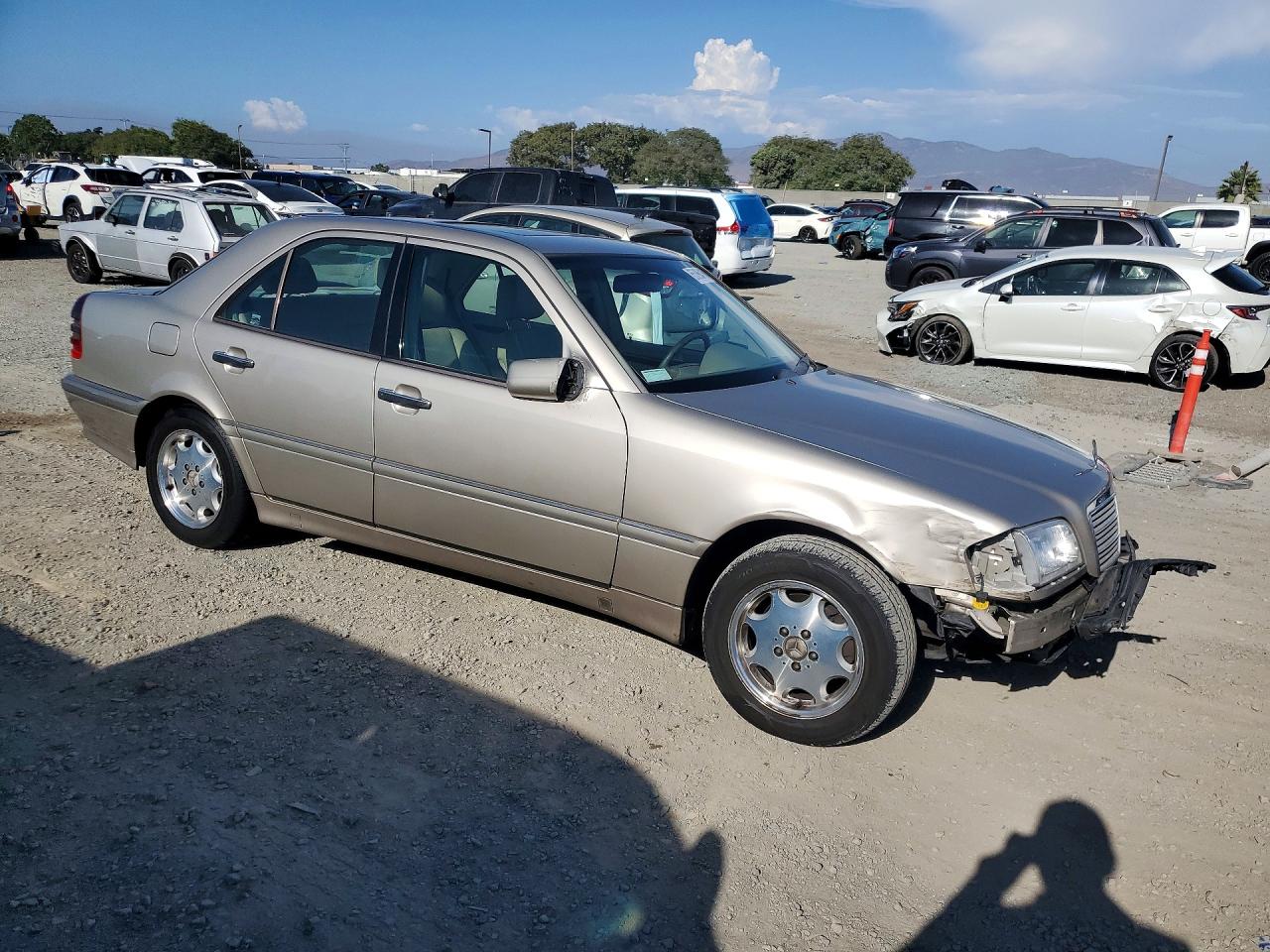 1999 Mercedes-benz C 280 Gold vin: WDBHA29G6XA716304