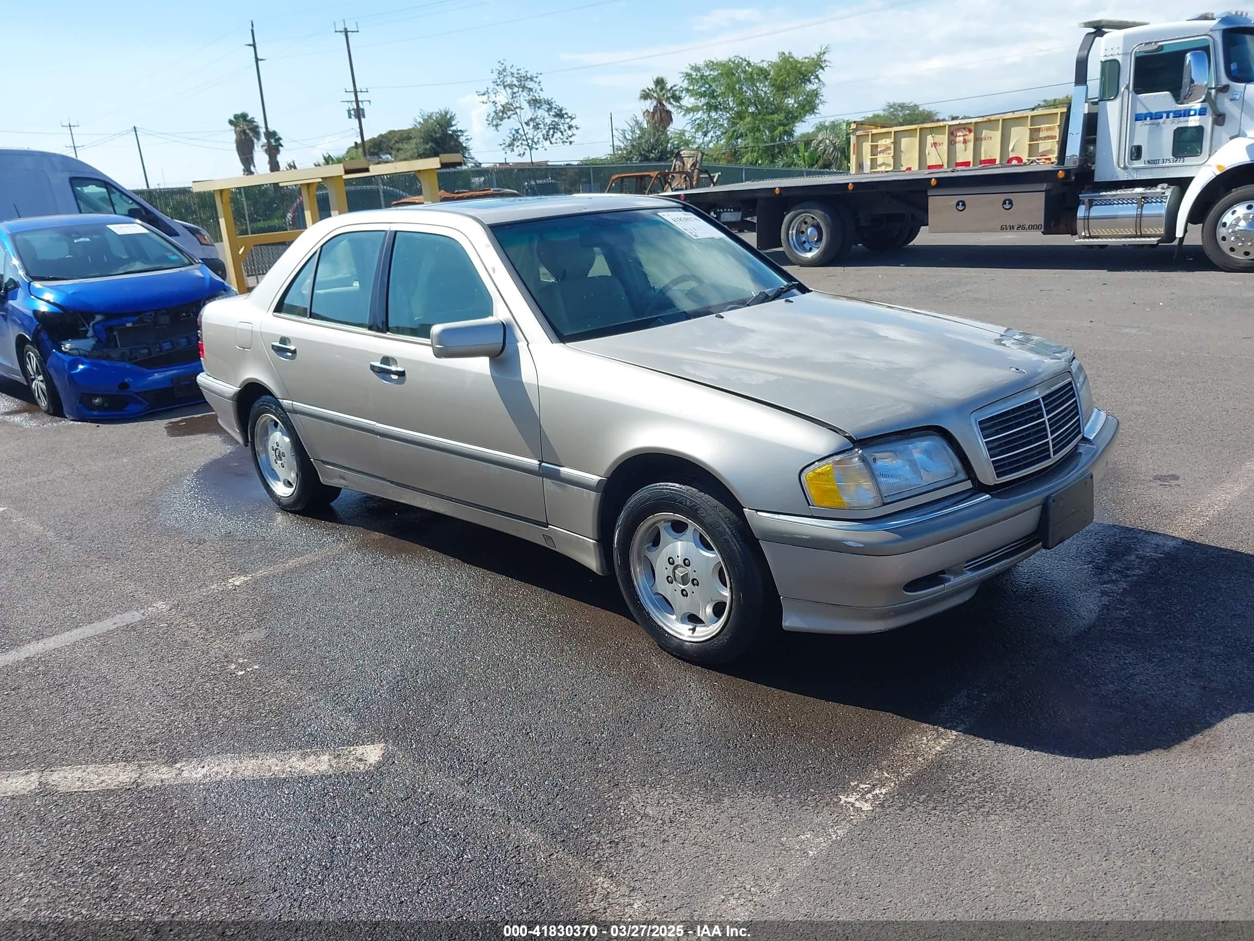 WDBHA29G6XA727013
