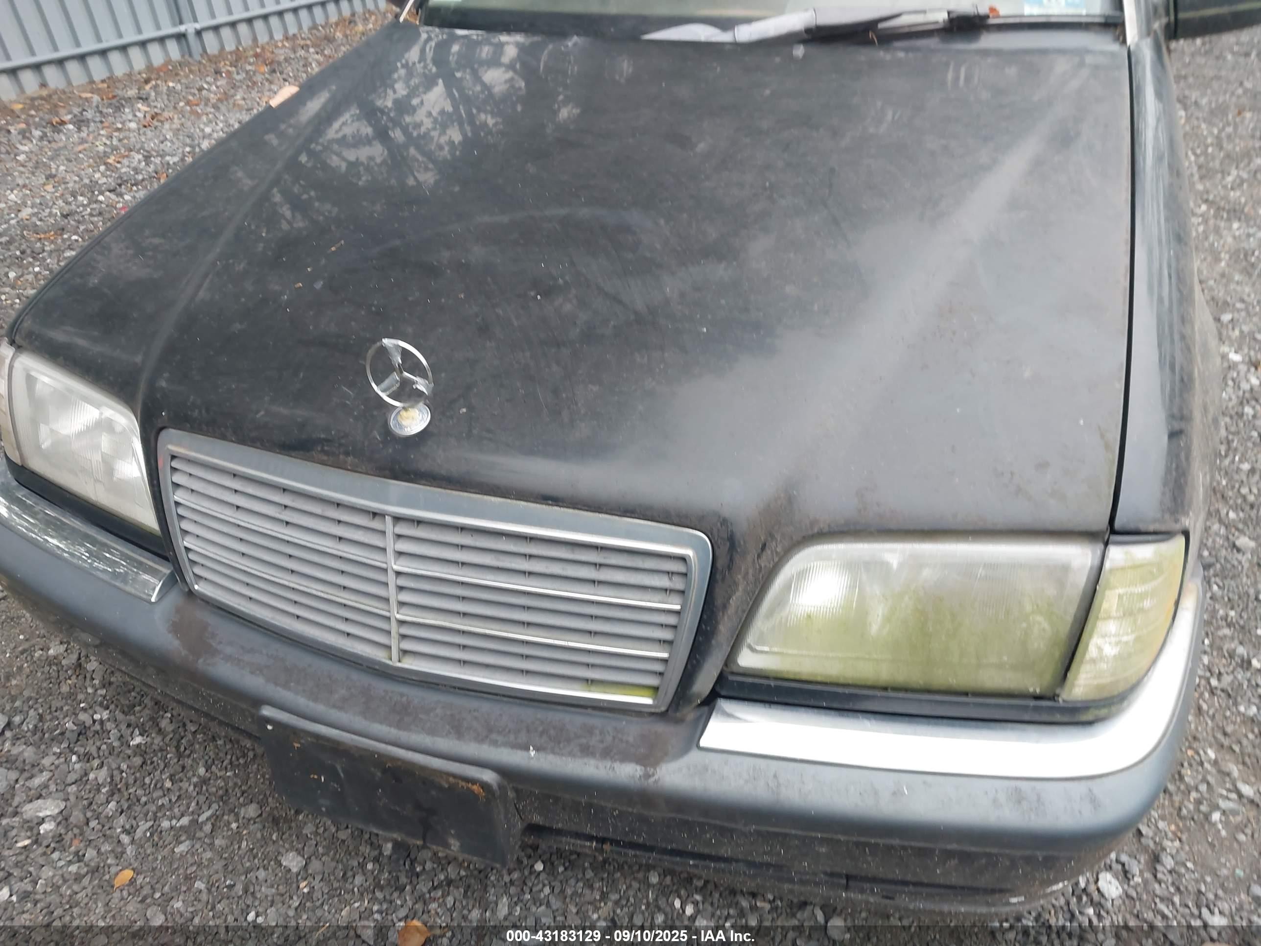 1999 Mercedes-benz C 280   Black vin: WDBHA29G6XA755085