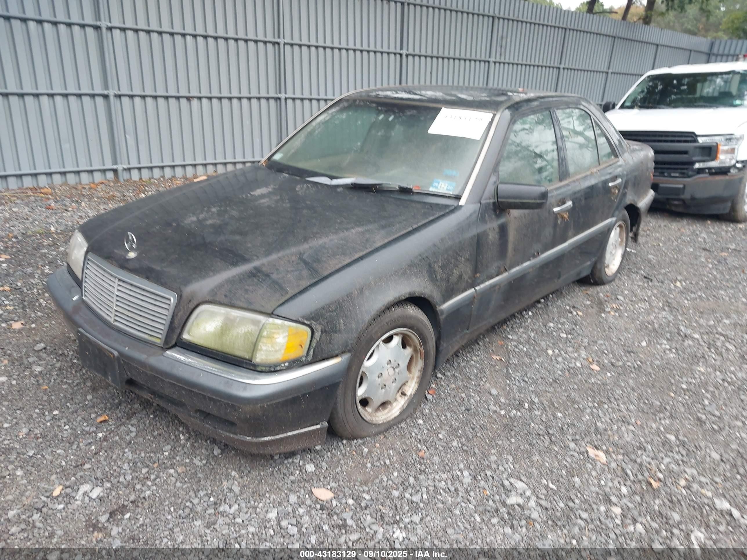 1999 Mercedes-benz C 280   Black vin: WDBHA29G6XA755085