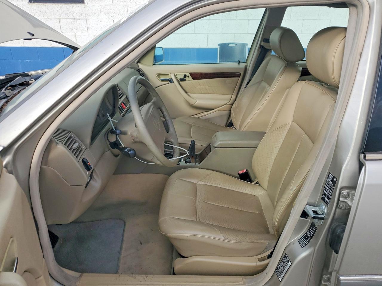 1998 Mercedes-benz C 280 Золотой vin: WDBHA29G7WF754626