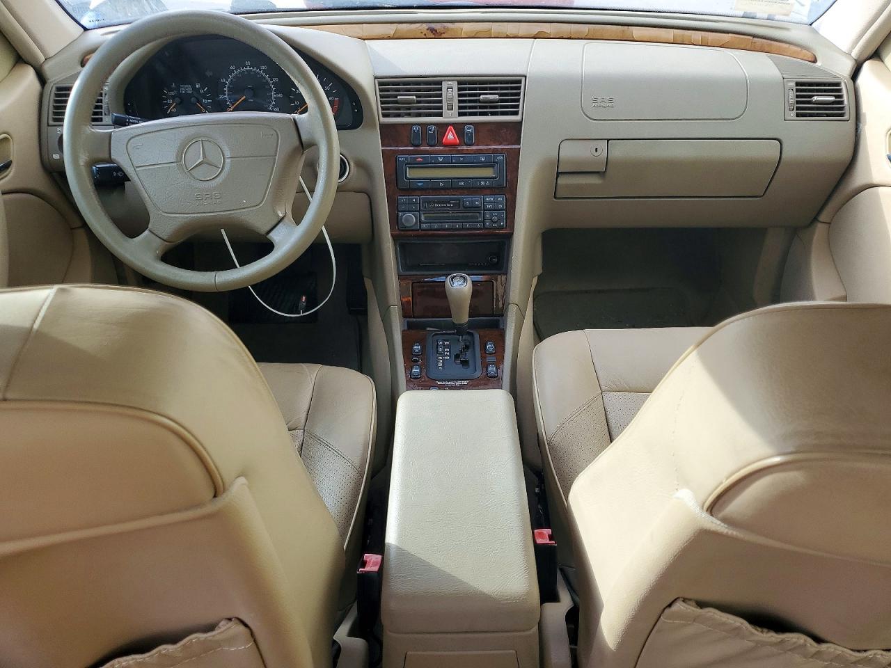 1998 Mercedes-benz C 280 Золотой vin: WDBHA29G7WF754626