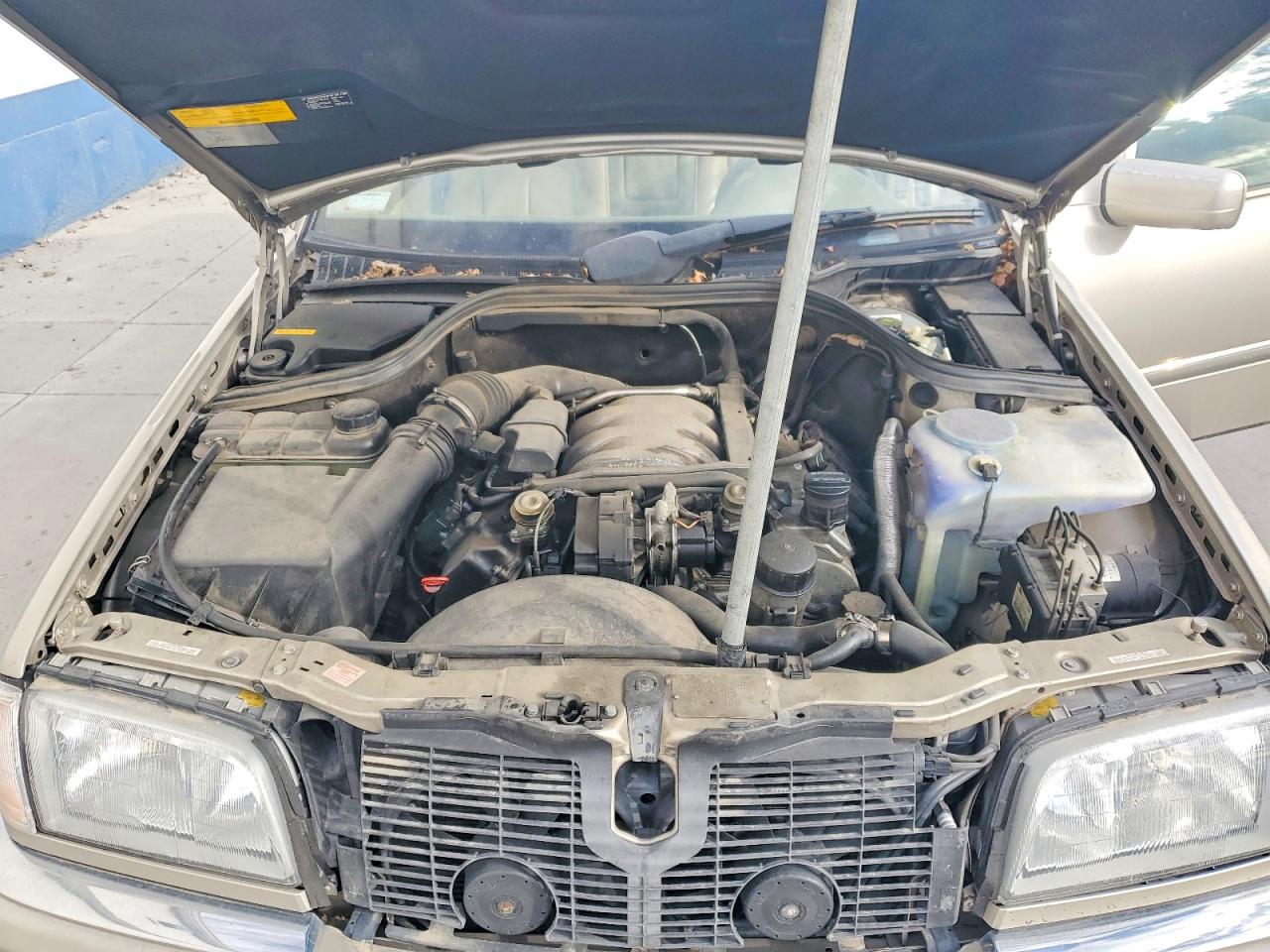 1998 Mercedes-benz C 280 Золотой vin: WDBHA29G7WF754626