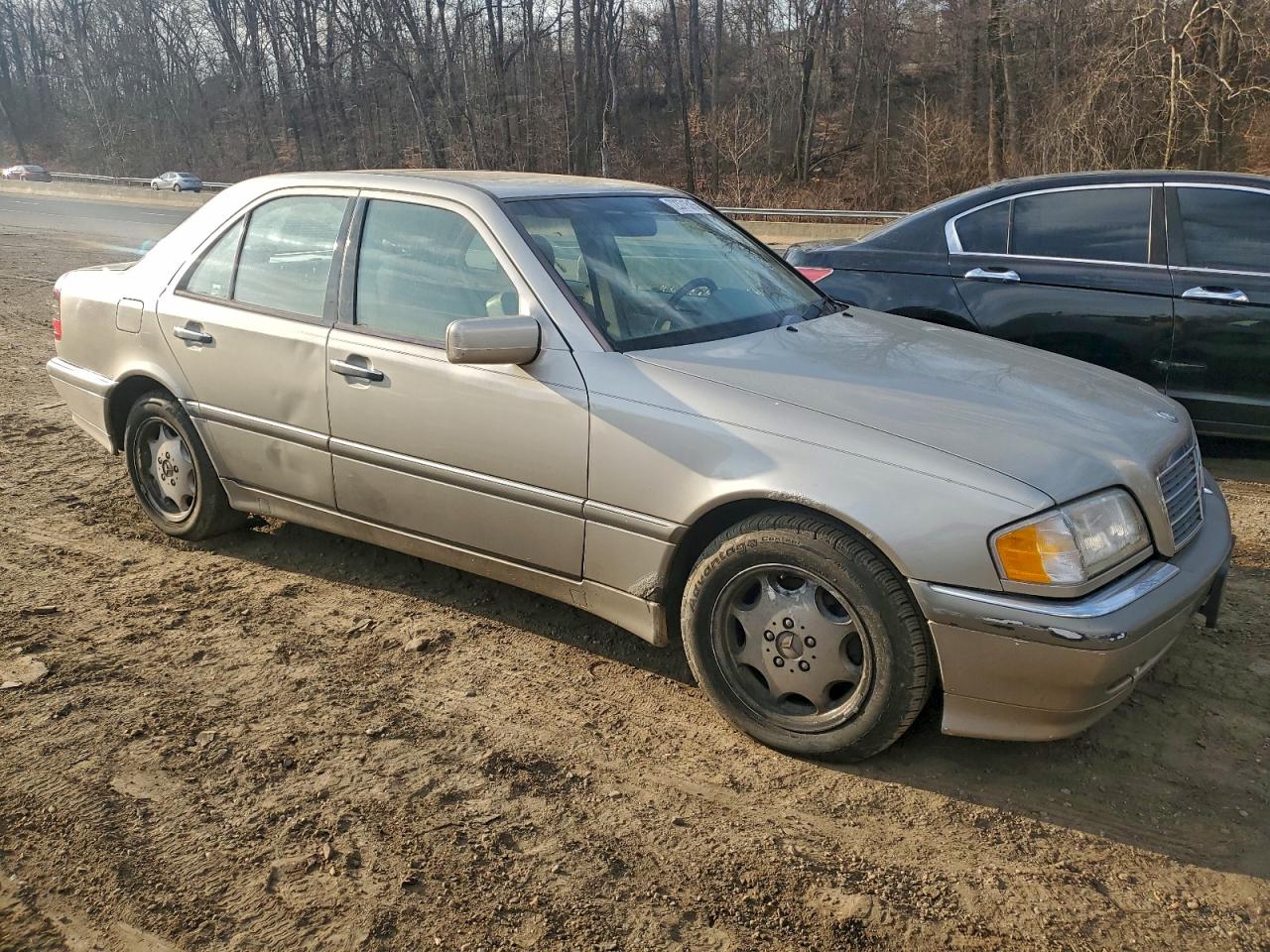 1998 Mercedes-benz C 280 Gold vin: WDBHA29G8WA598254