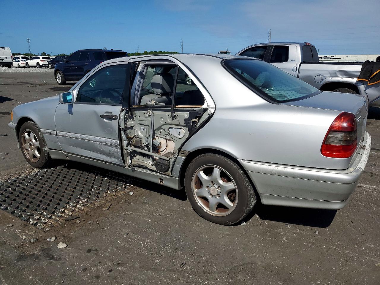 1998 Mercedes-benz C 280 Silver vin: WDBHA29G8WF734563