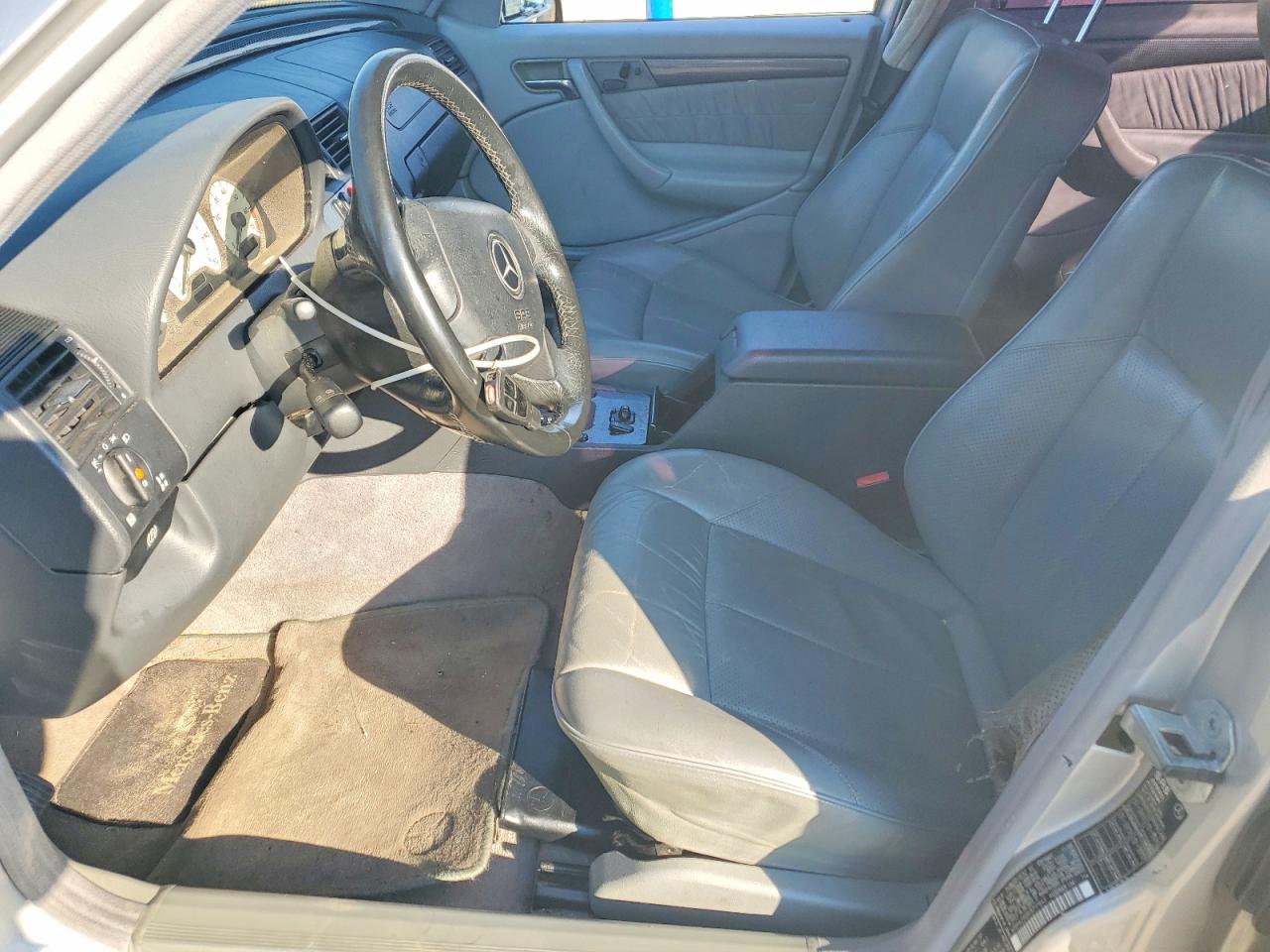 1999 Mercedes-benz C 280 Серебряный vin: WDBHA29G8XA717843