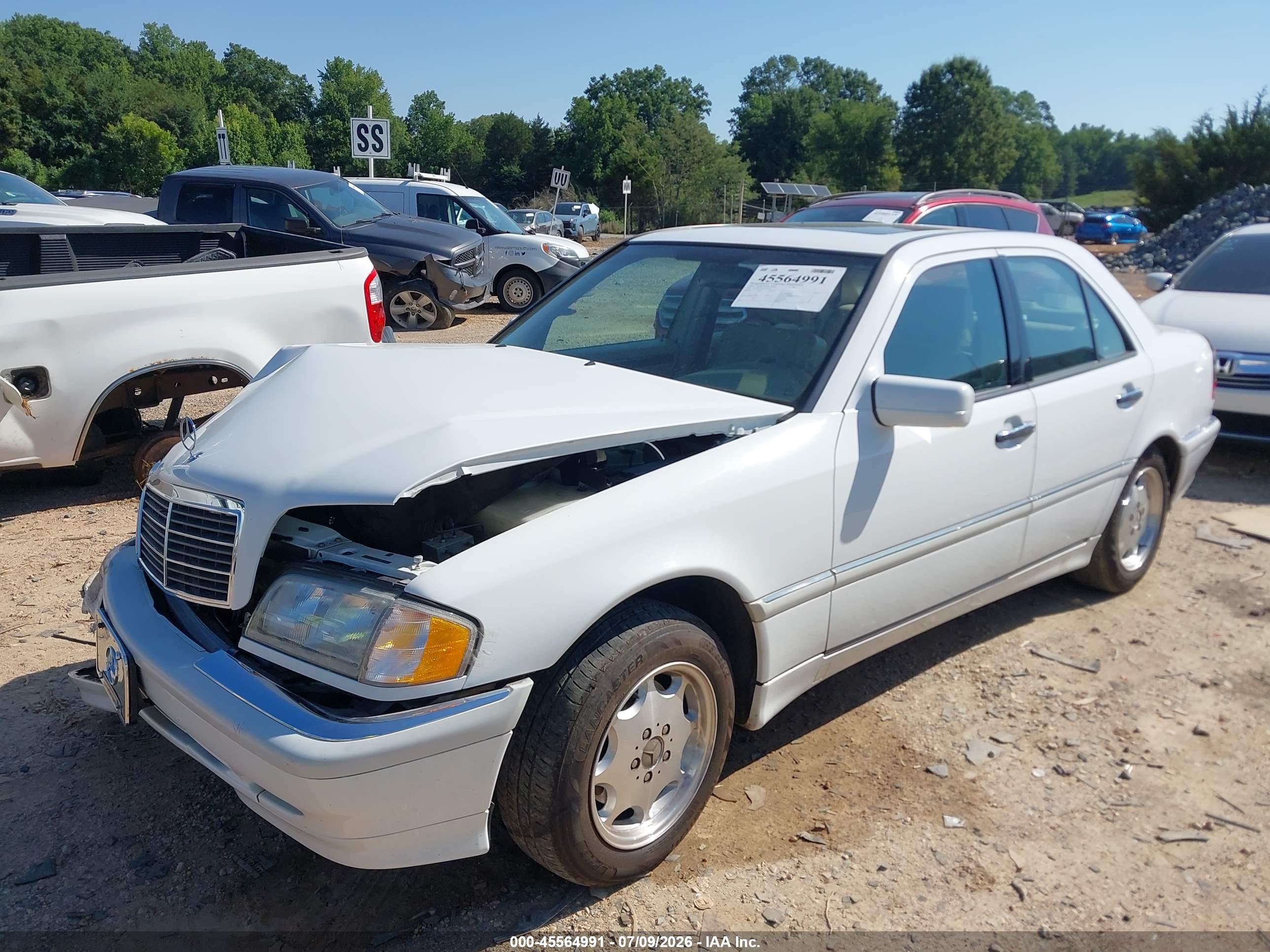 1999 Mercedes-benz C 280   Белый vin: WDBHA29G8XA760188